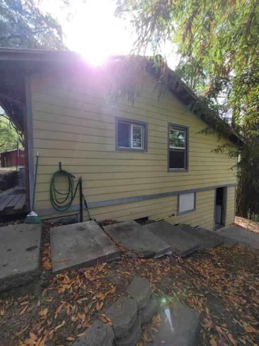 One-Bedroom House photo 2