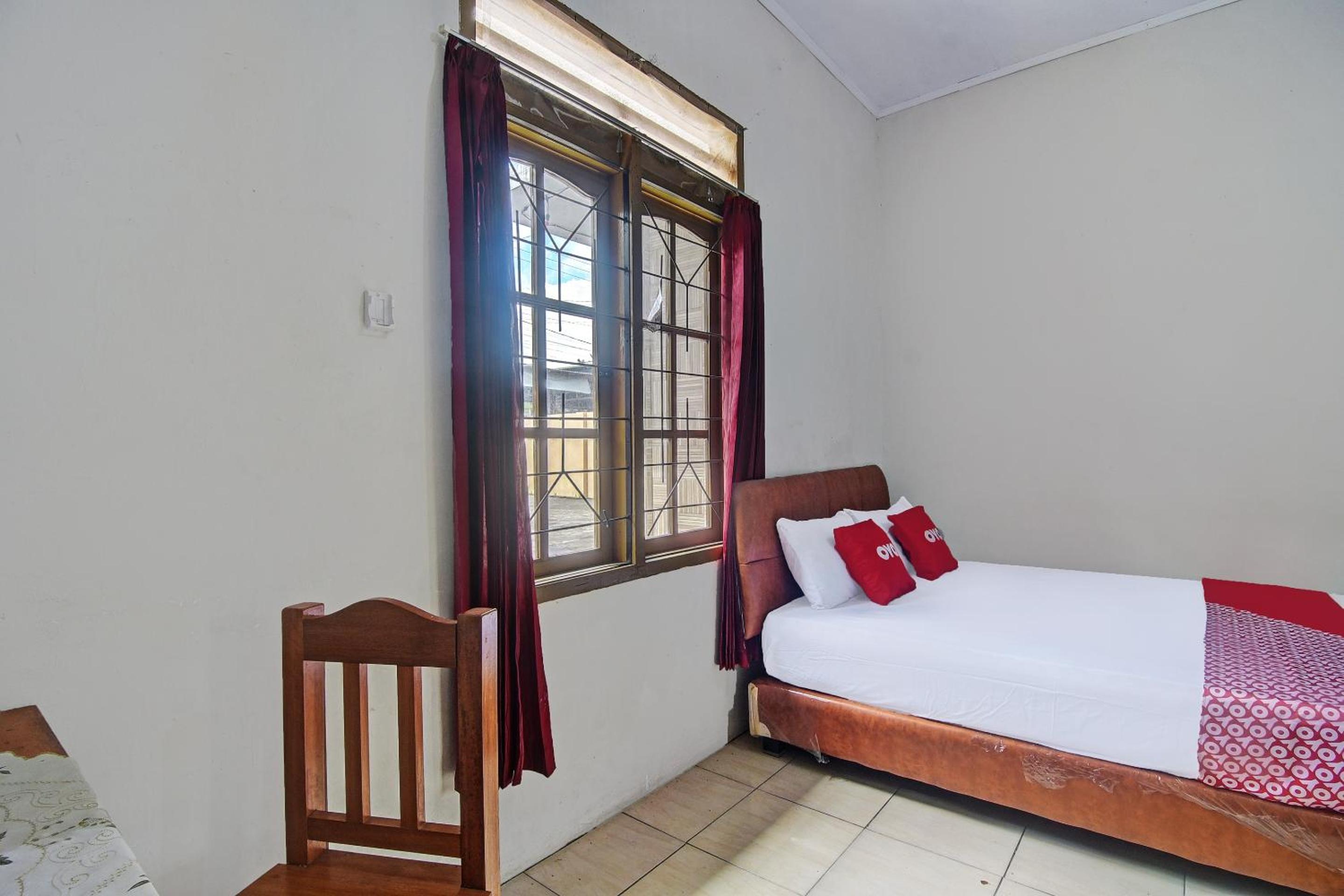 Standard Double Room photo 2