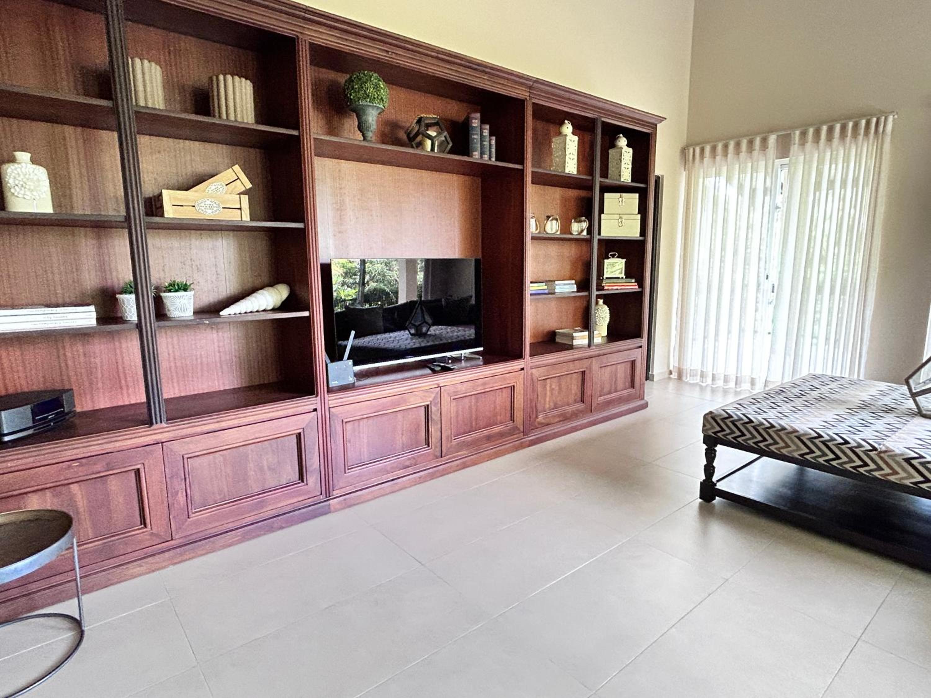 One-Bedroom Villa photo 1