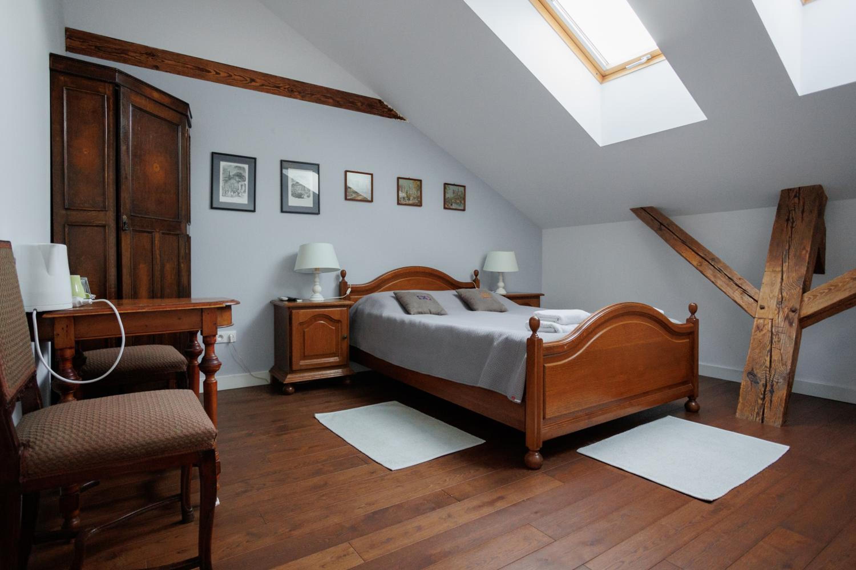 Double Room (2 Adults + 1 Child ) photo 3