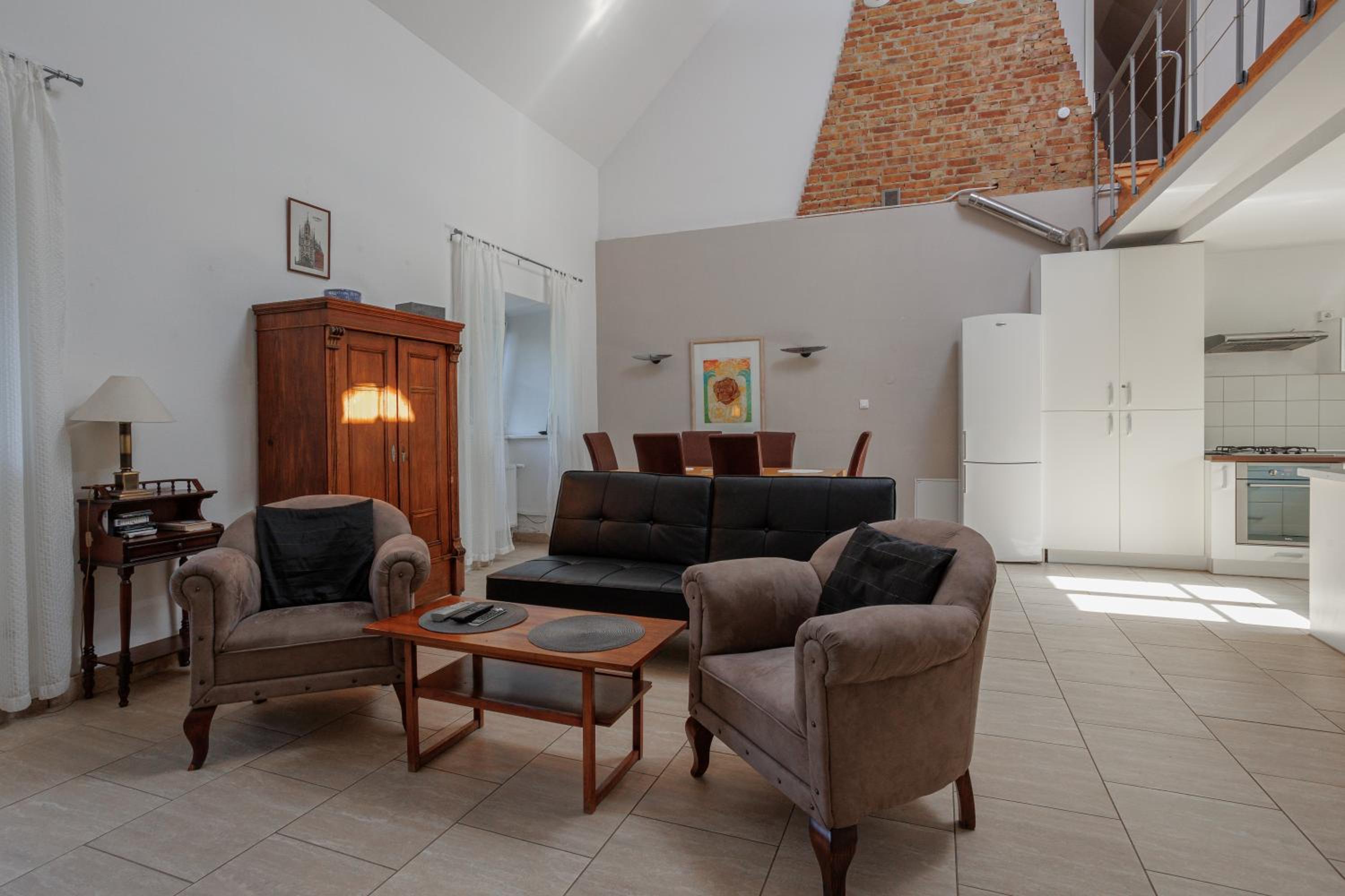 Apartment - Split Level photo 1
