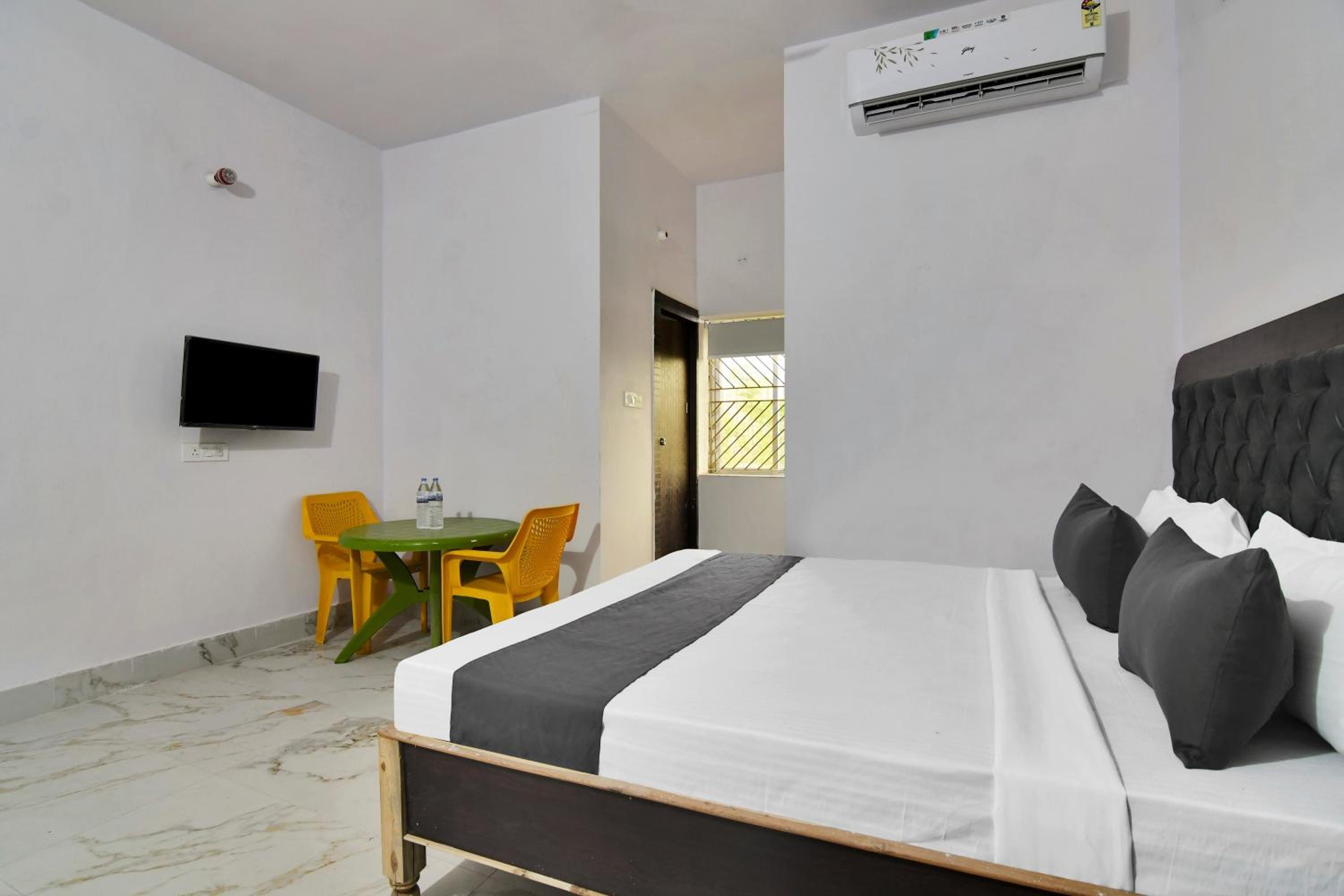 Classic Triple Room