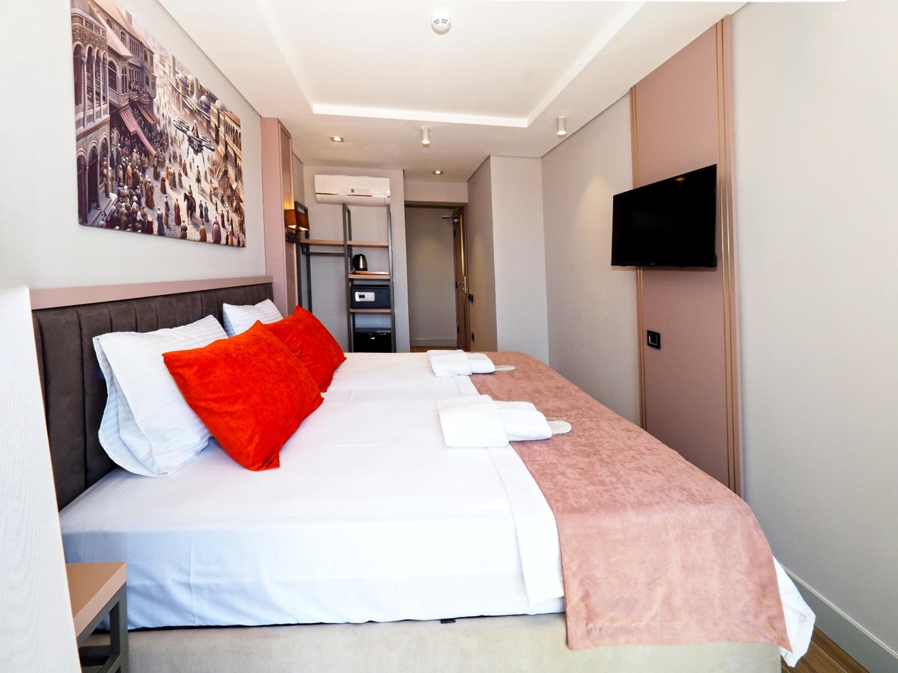 Standard Double Or Twin Room photo 1