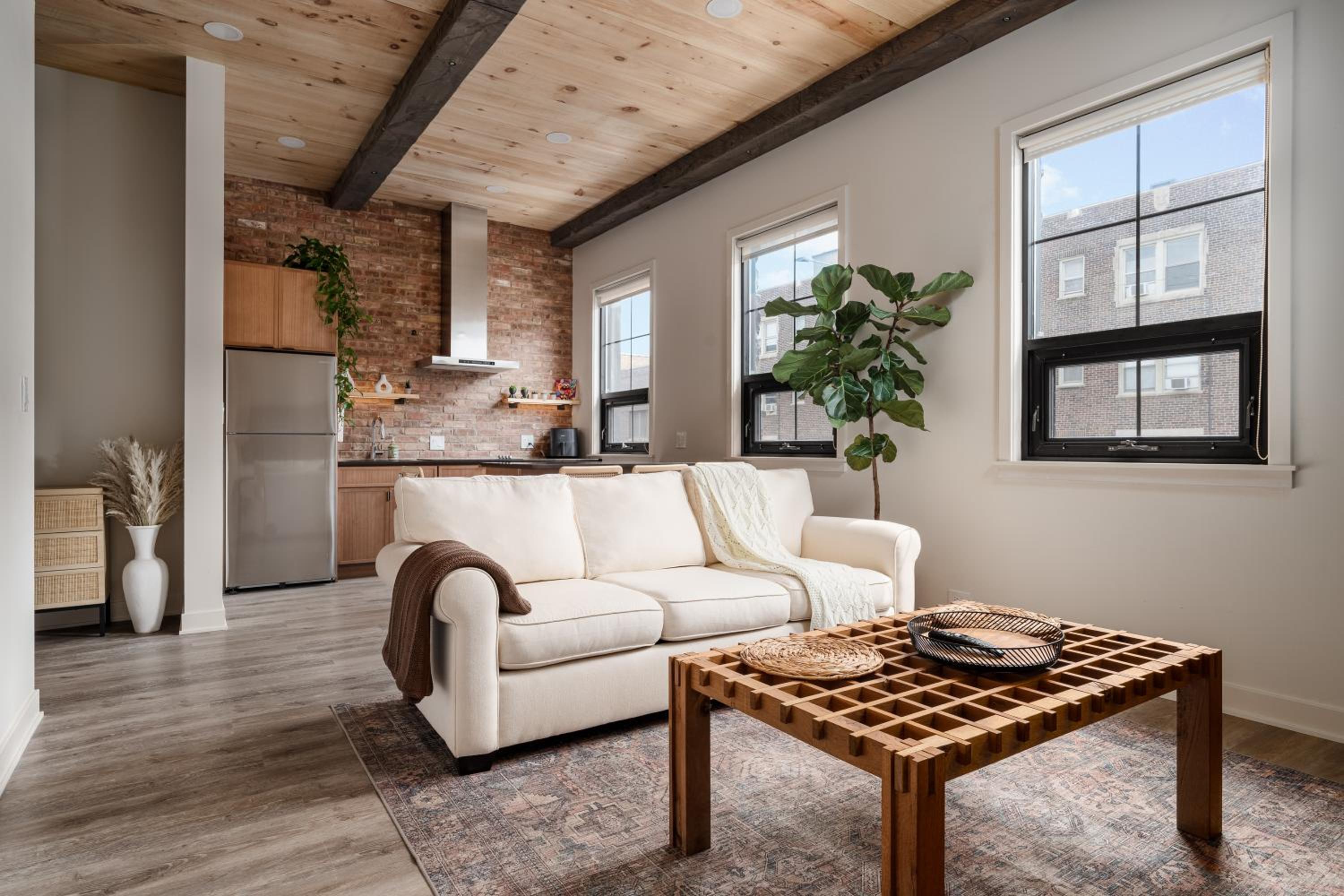 One-Bedroom Apartment
