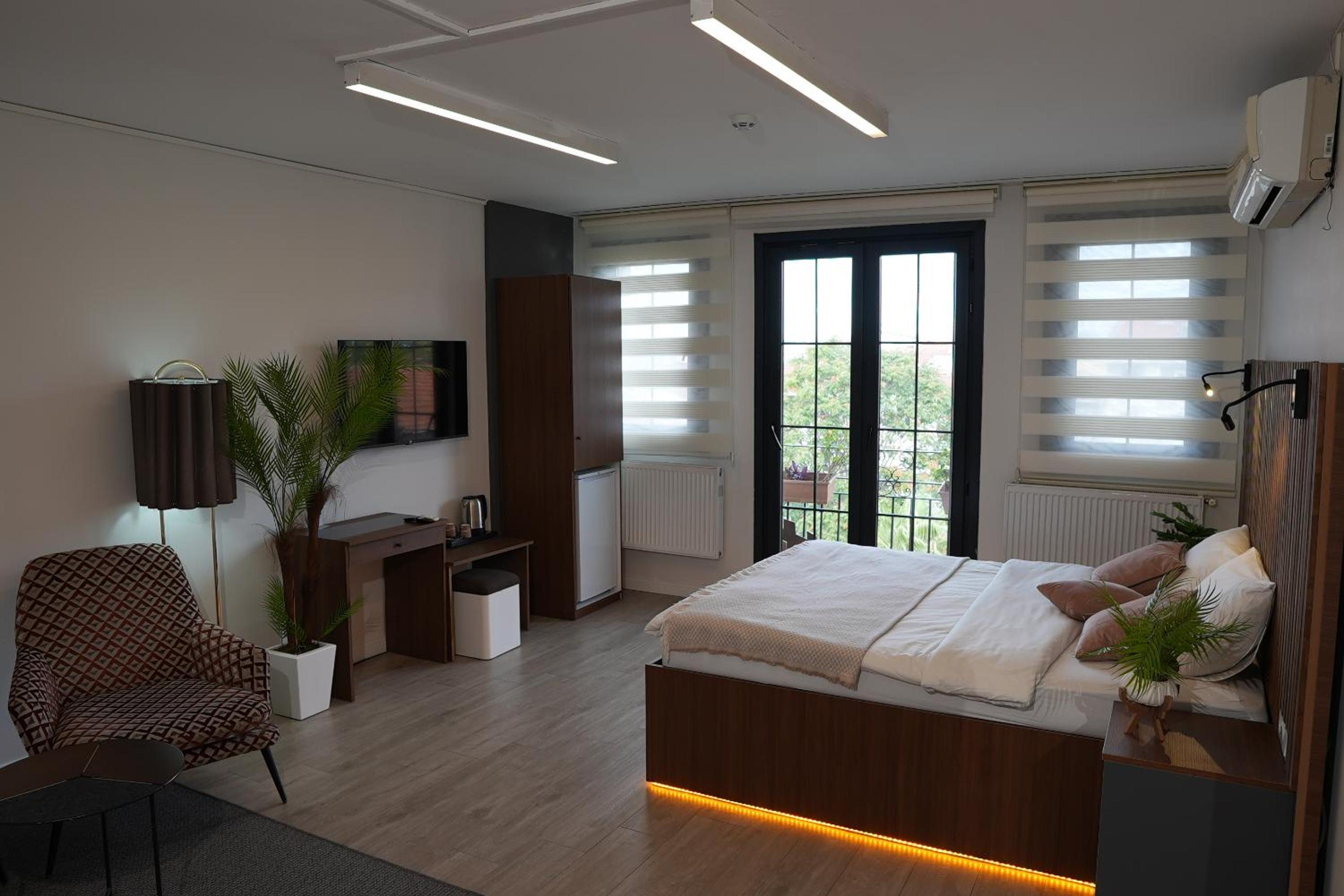 Suite With Garden View photo 1
