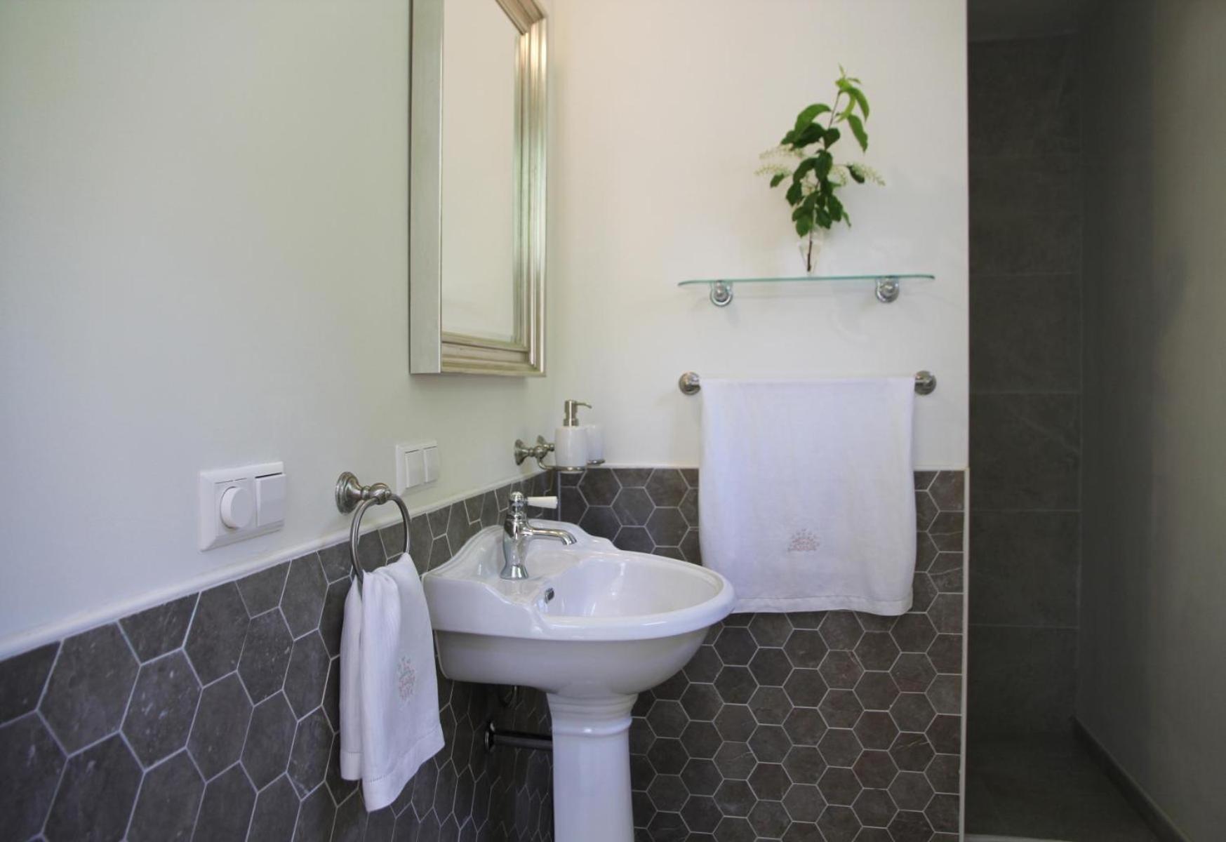 One-Bedroom Villa photo 2
