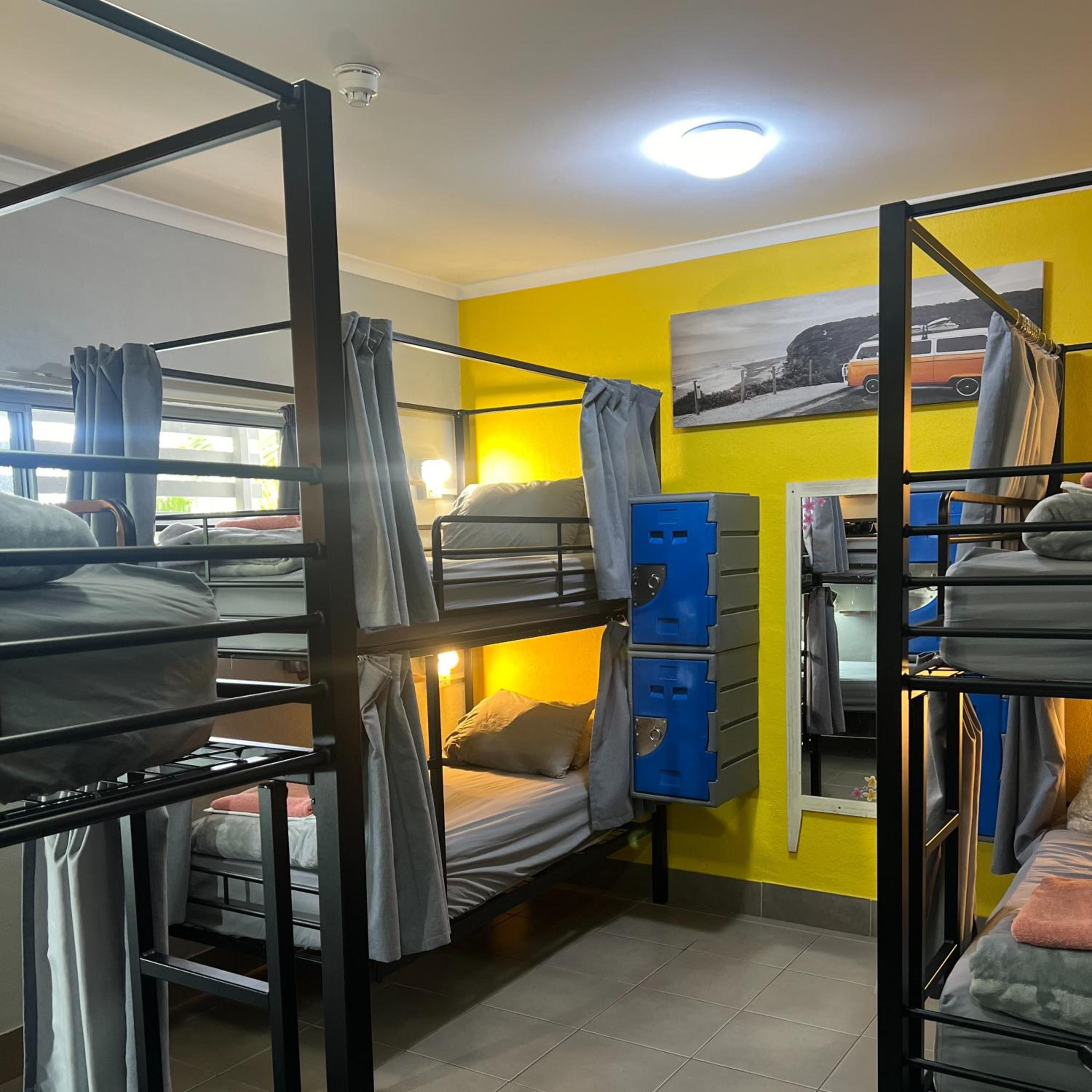 6 Bed Privacy Share (Female) + Ensuite