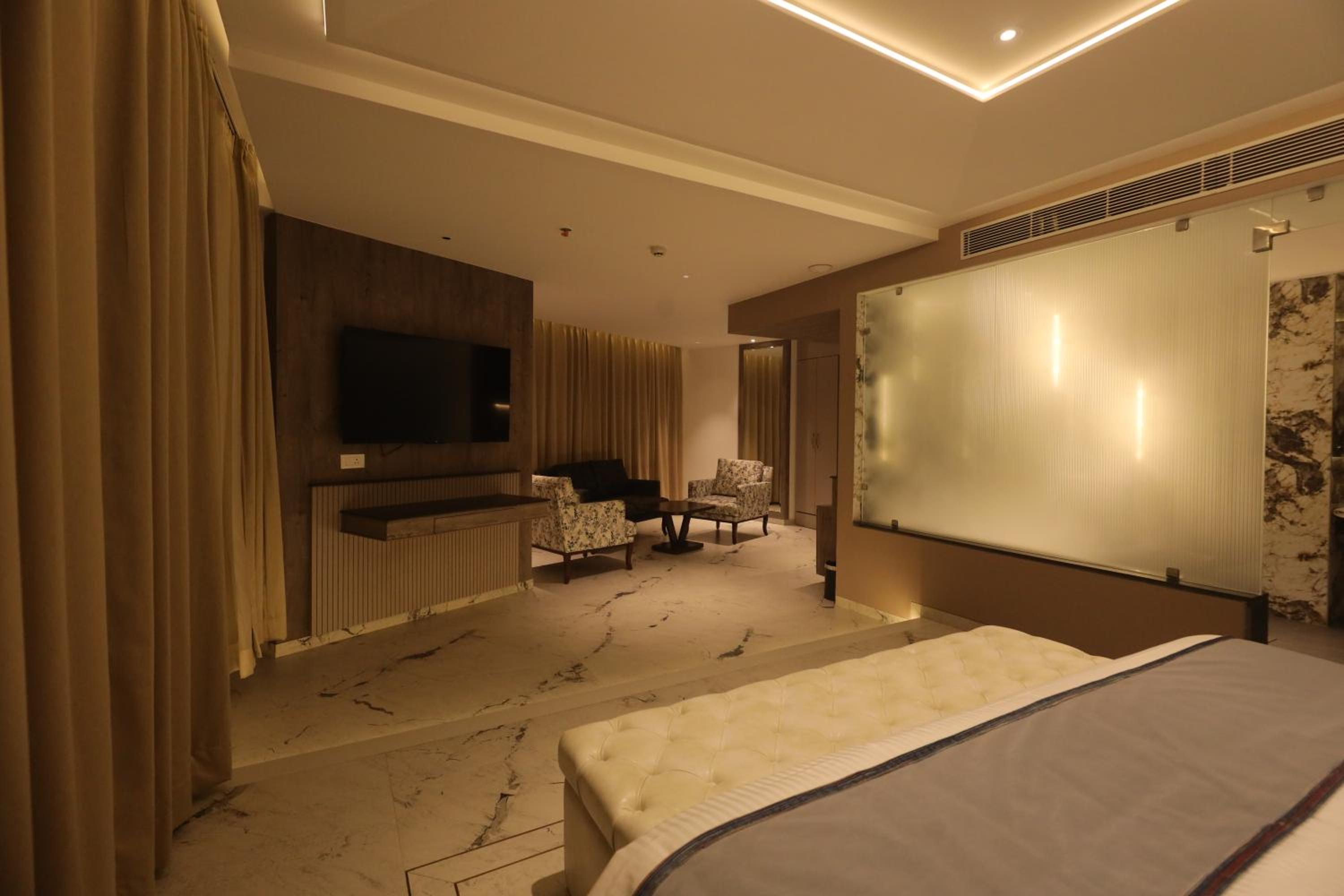 Suite photo 1