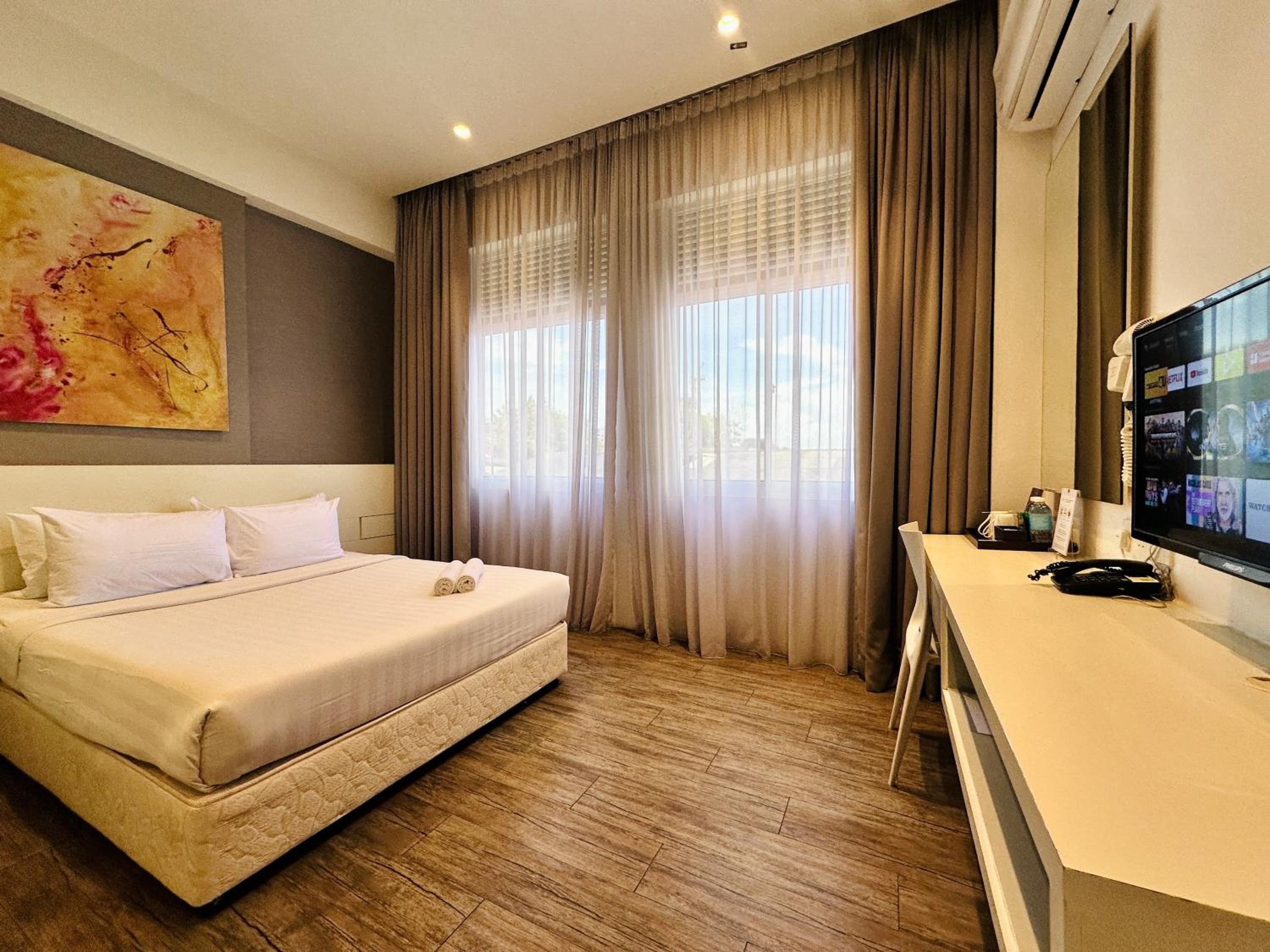 Standard Queen Room - Photo 2