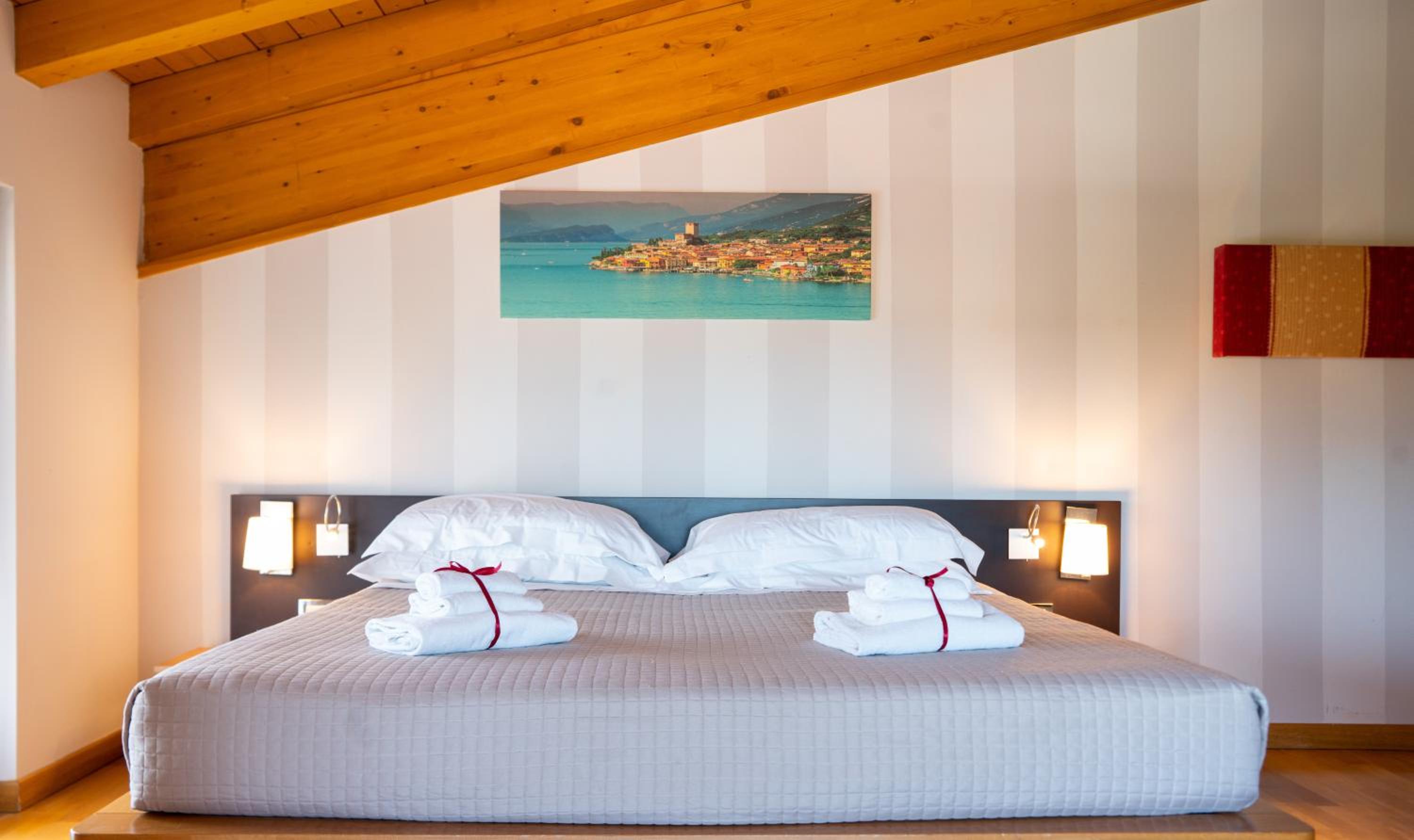Double Room with Lake View photo 3