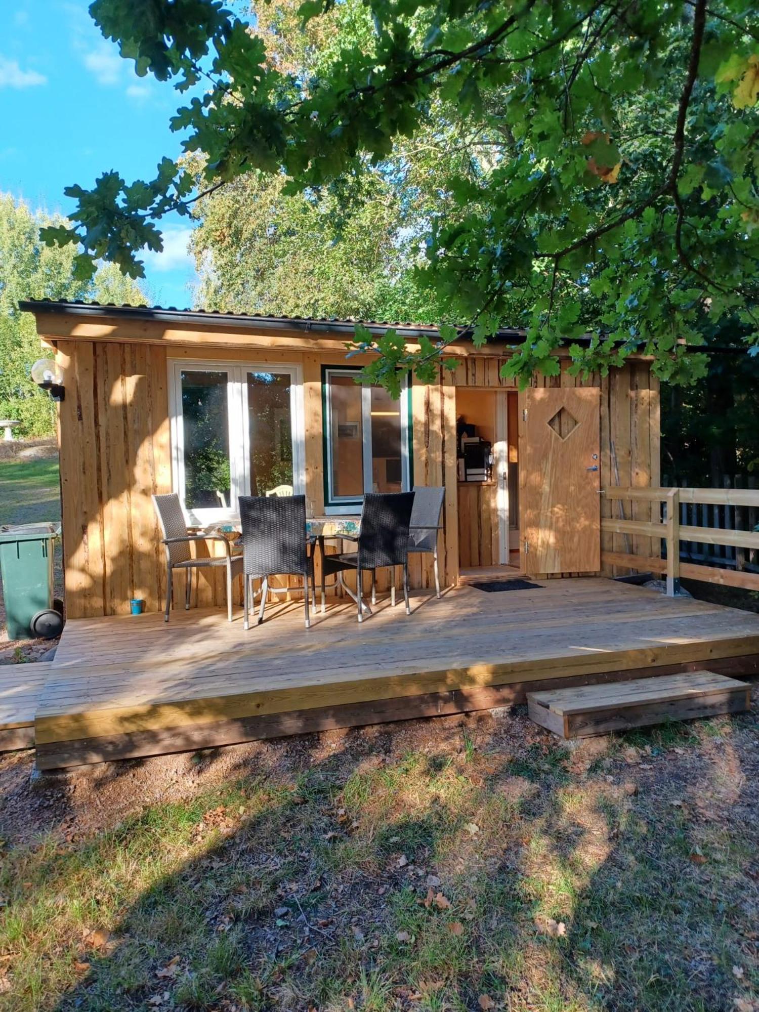 One-Bedroom House photo 3