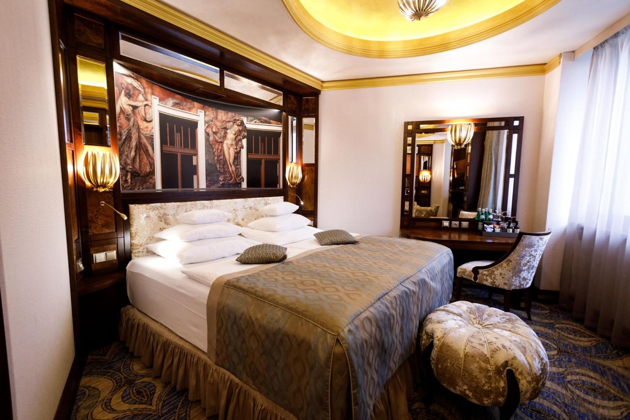 Executive Suite photo 2