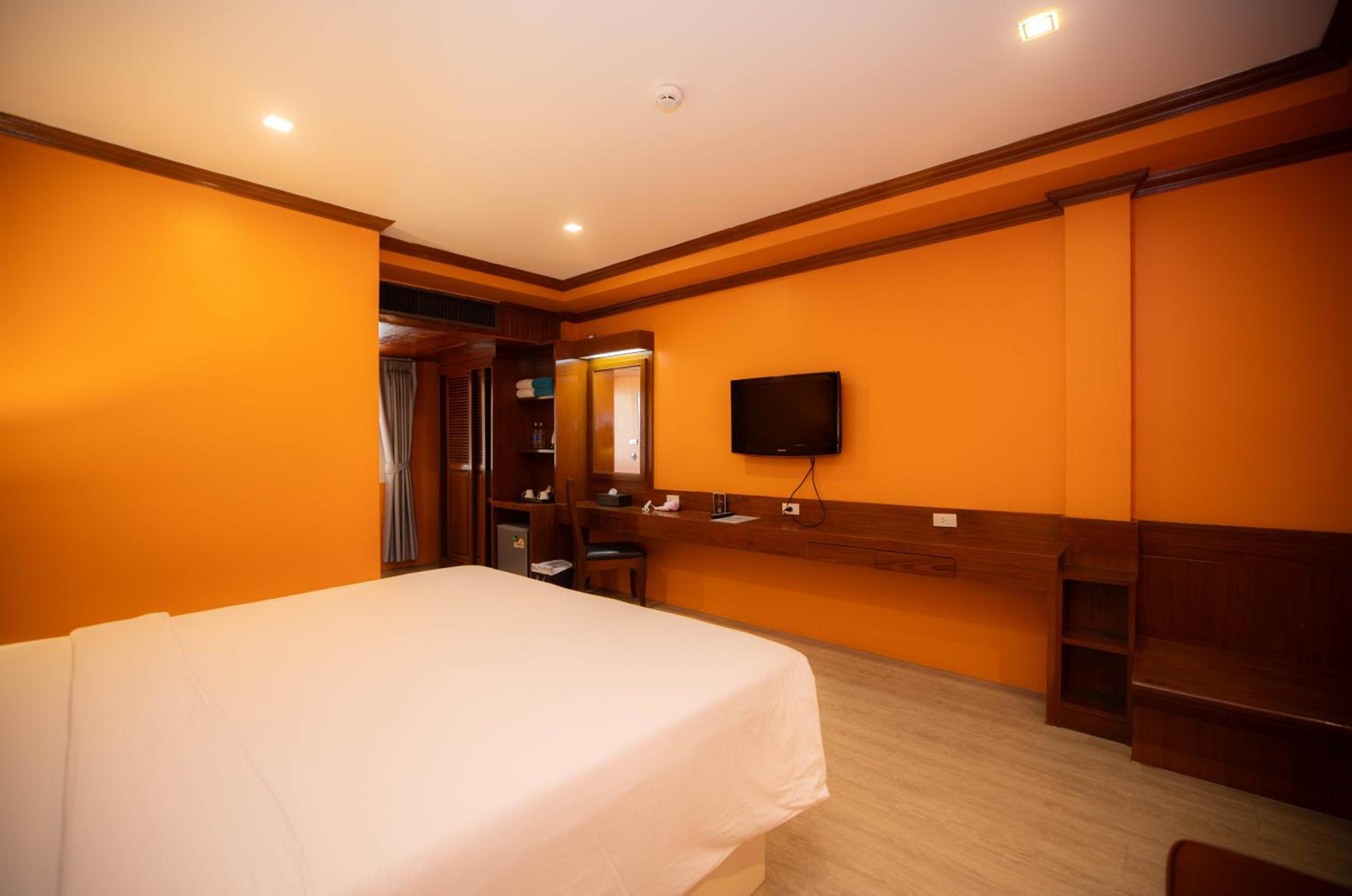 Superior King Room