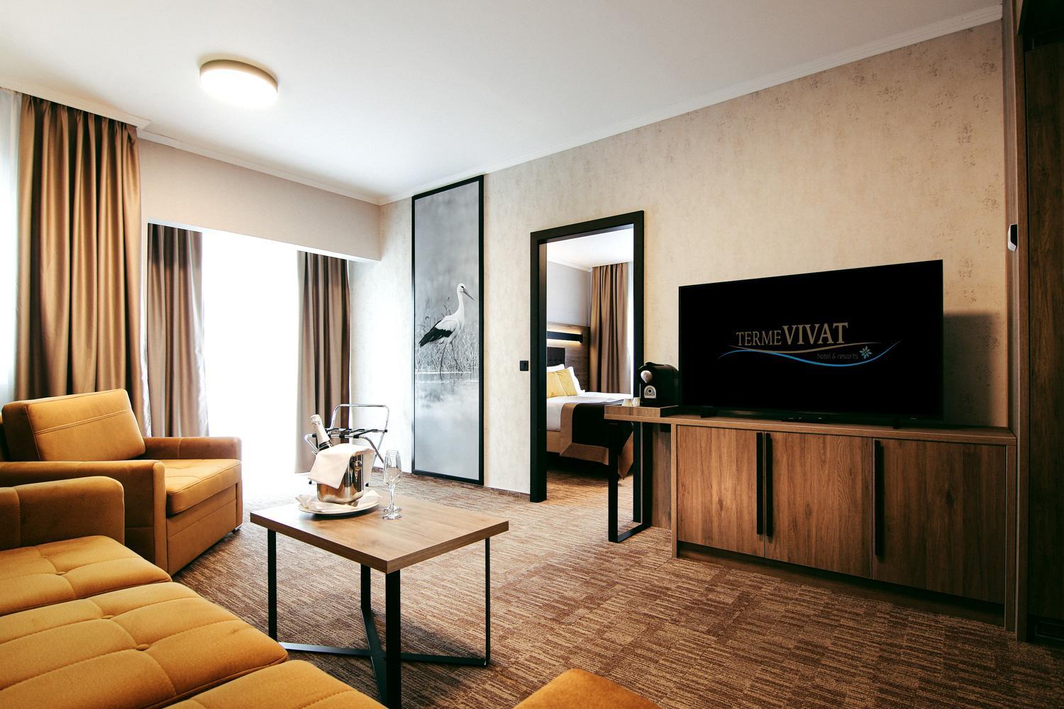 Deluxe Suite - Photo 1
