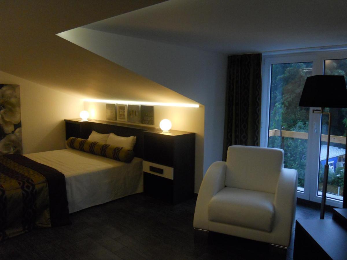 Deluxe Suite photo 3
