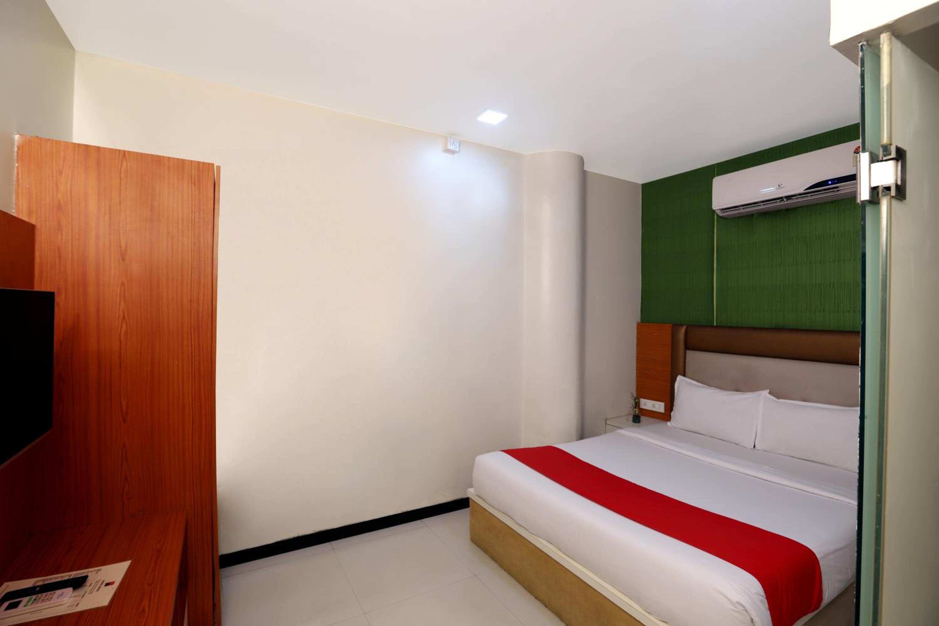 Classic Room - Photo 2