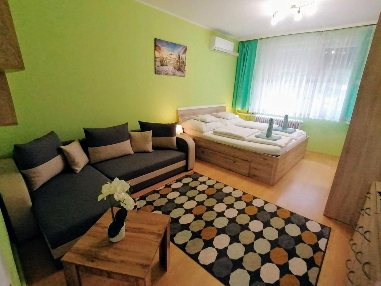 Three-Bedroom Apartment photo 1