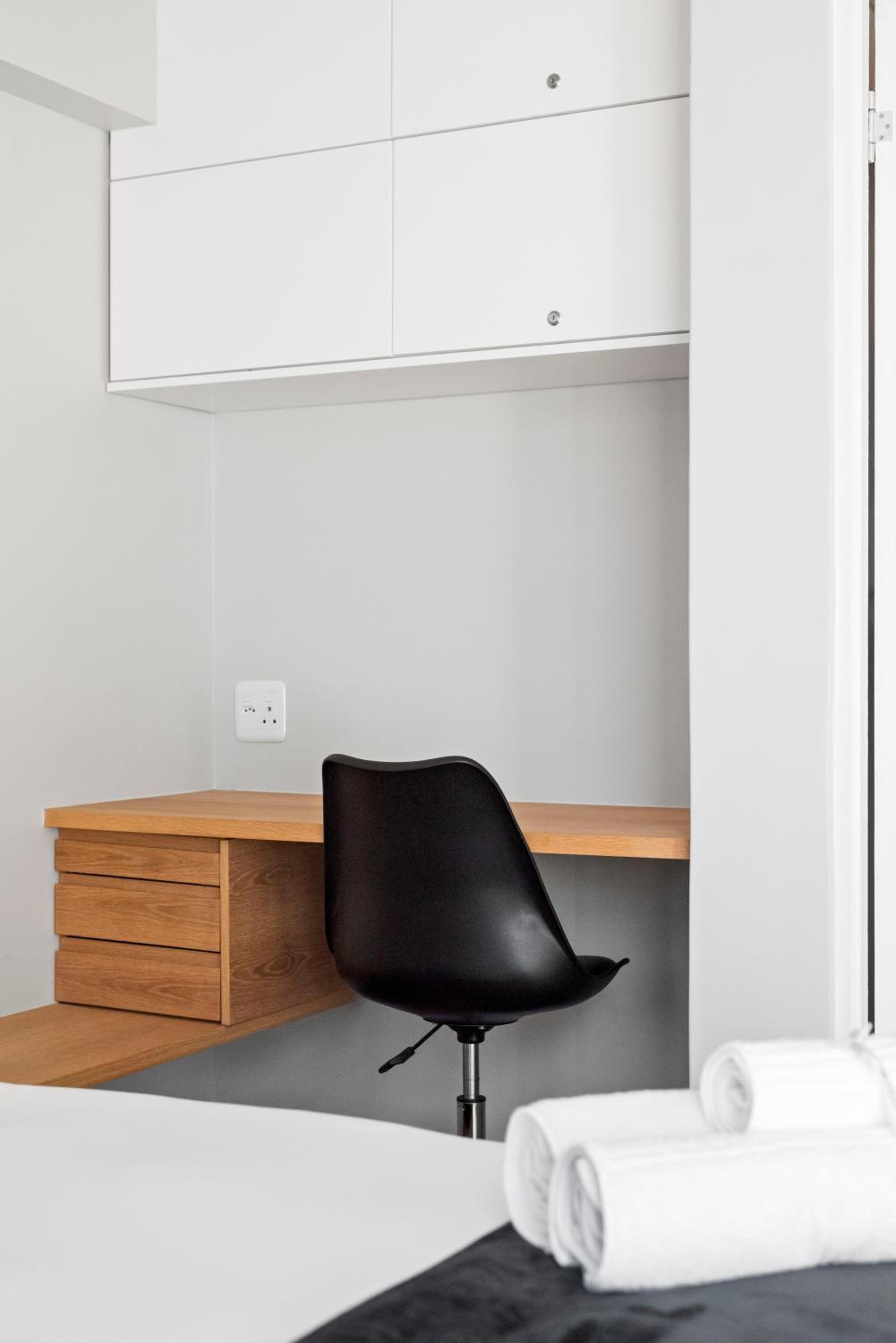 Penthouse Apartment - Photo 5