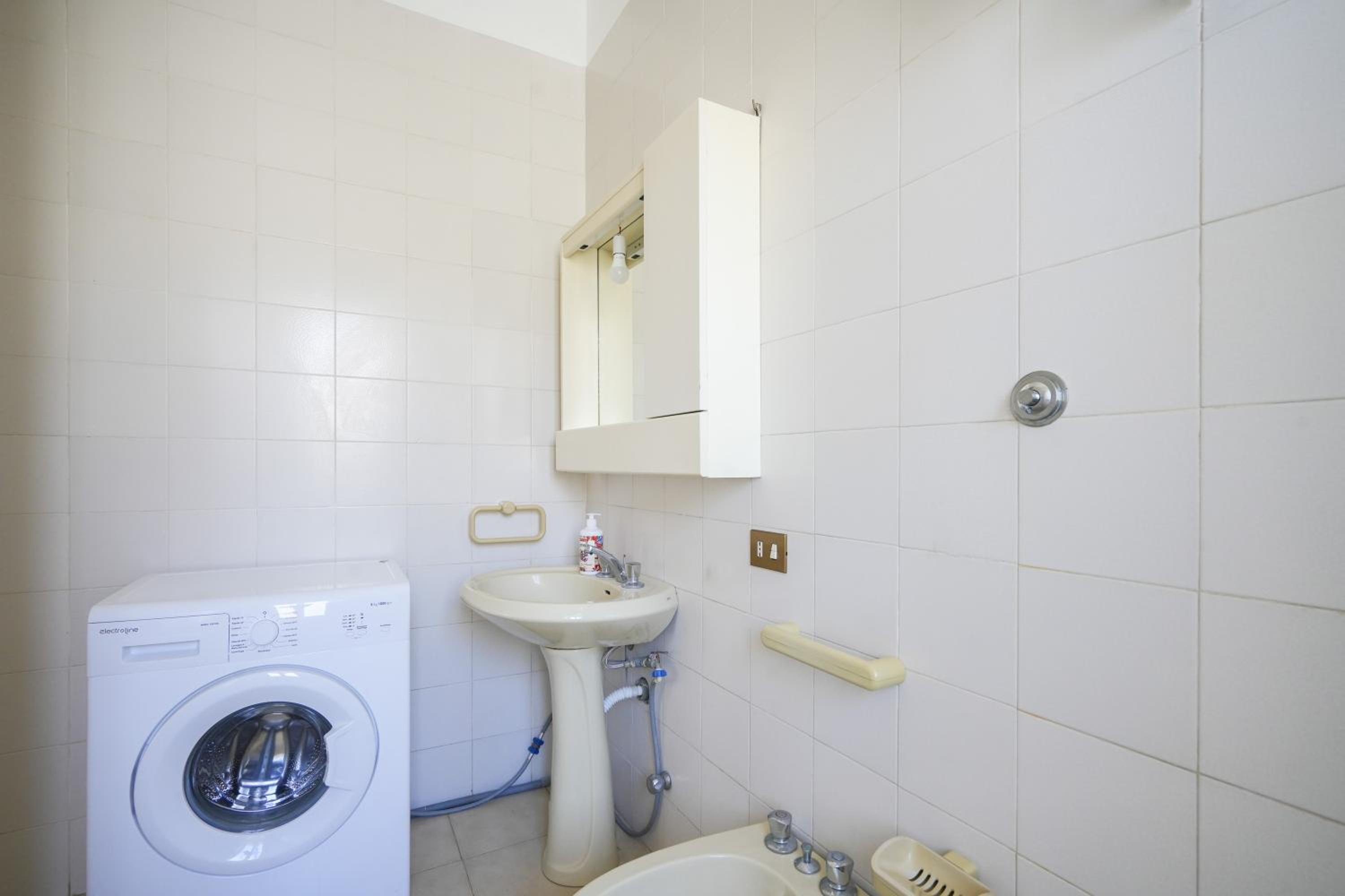 Two-Bedroom Deluxe Apartment with Ocean View photo 2