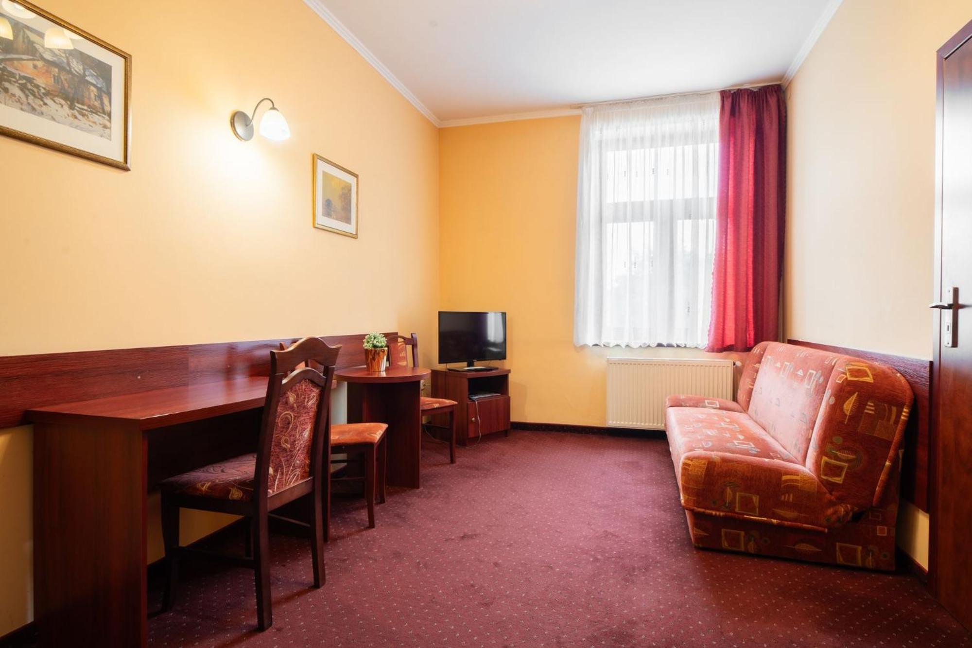 Deluxe Double Room - Photo 5