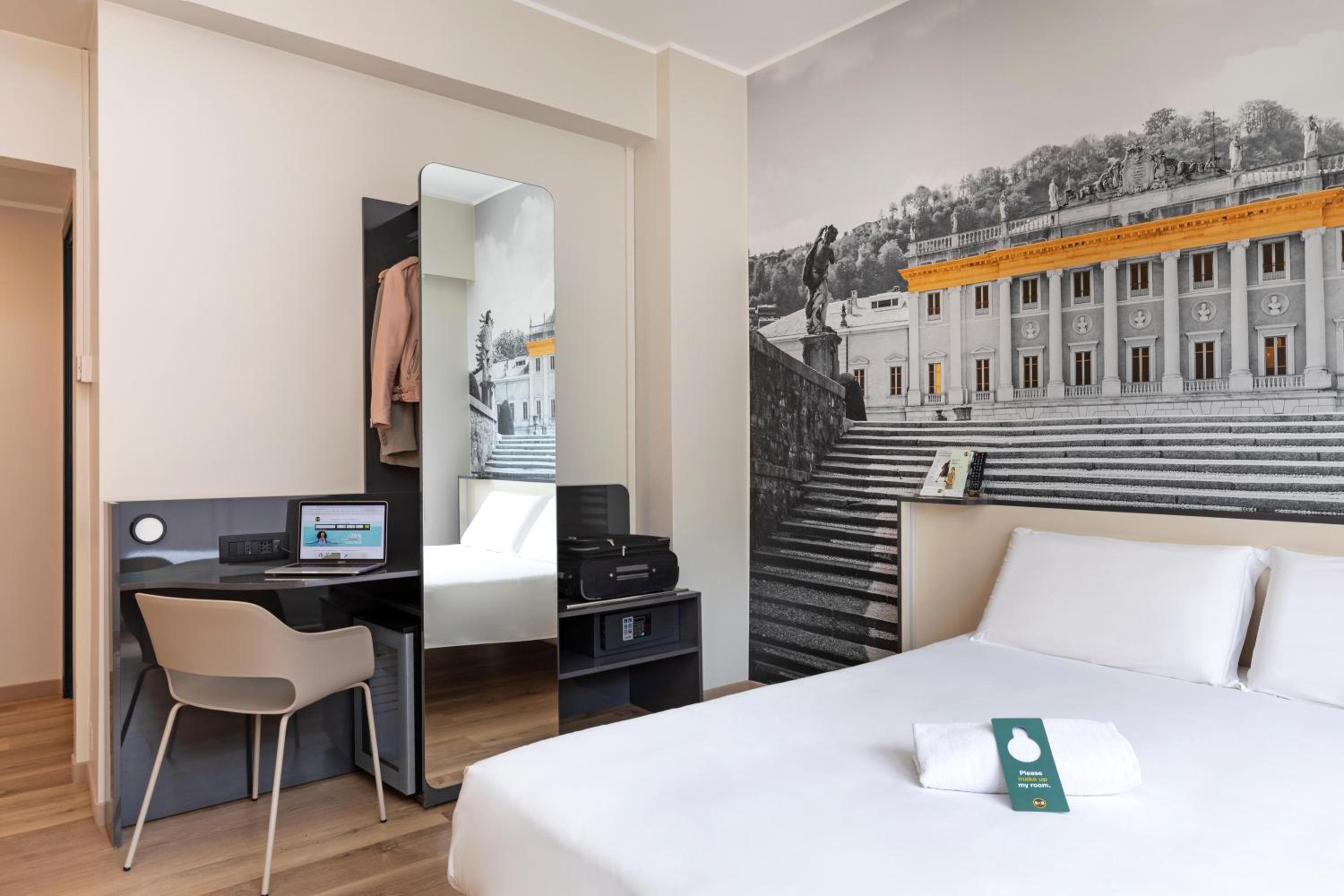 Double Room - Photo 9