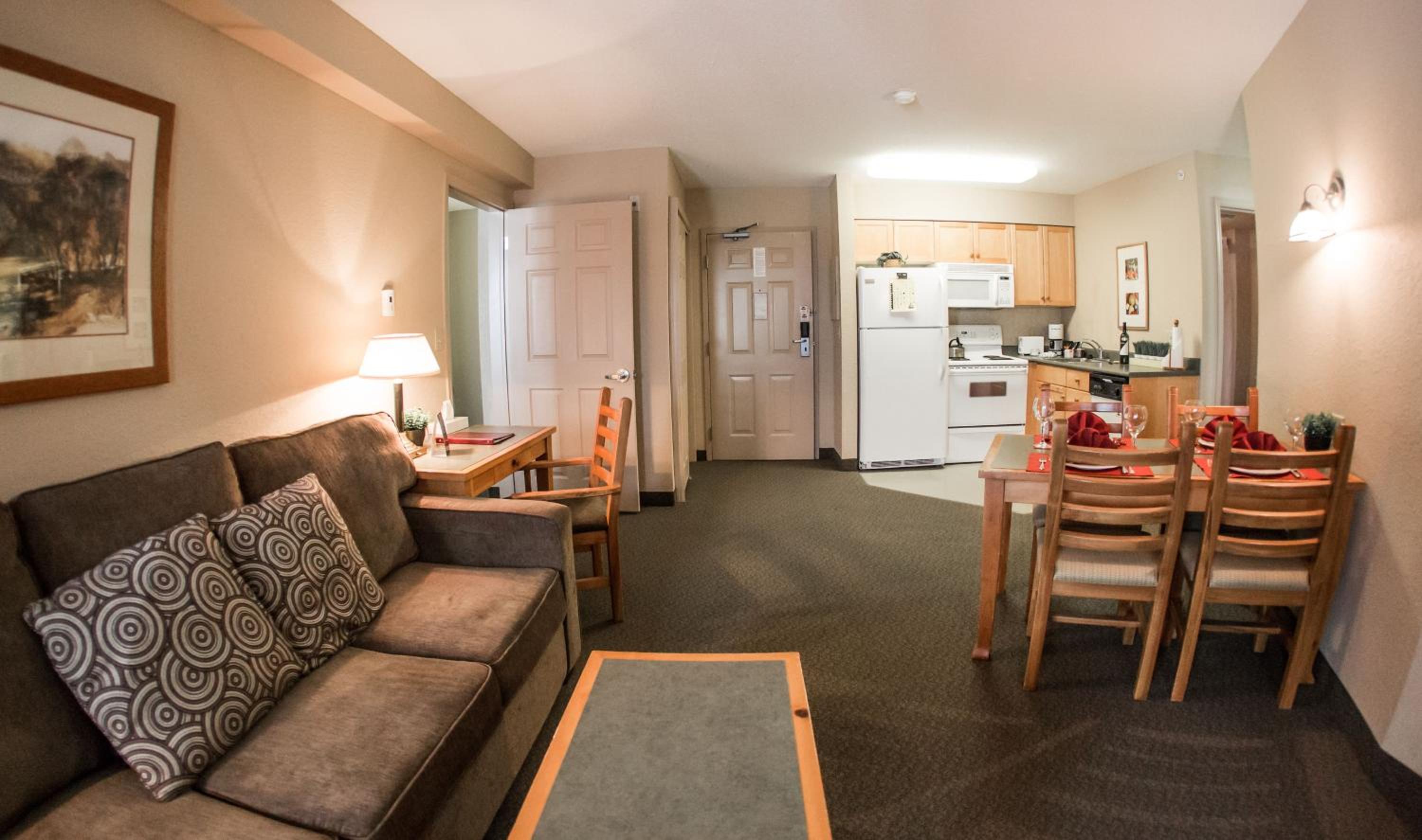 Two-Bedroom Suite photo 1