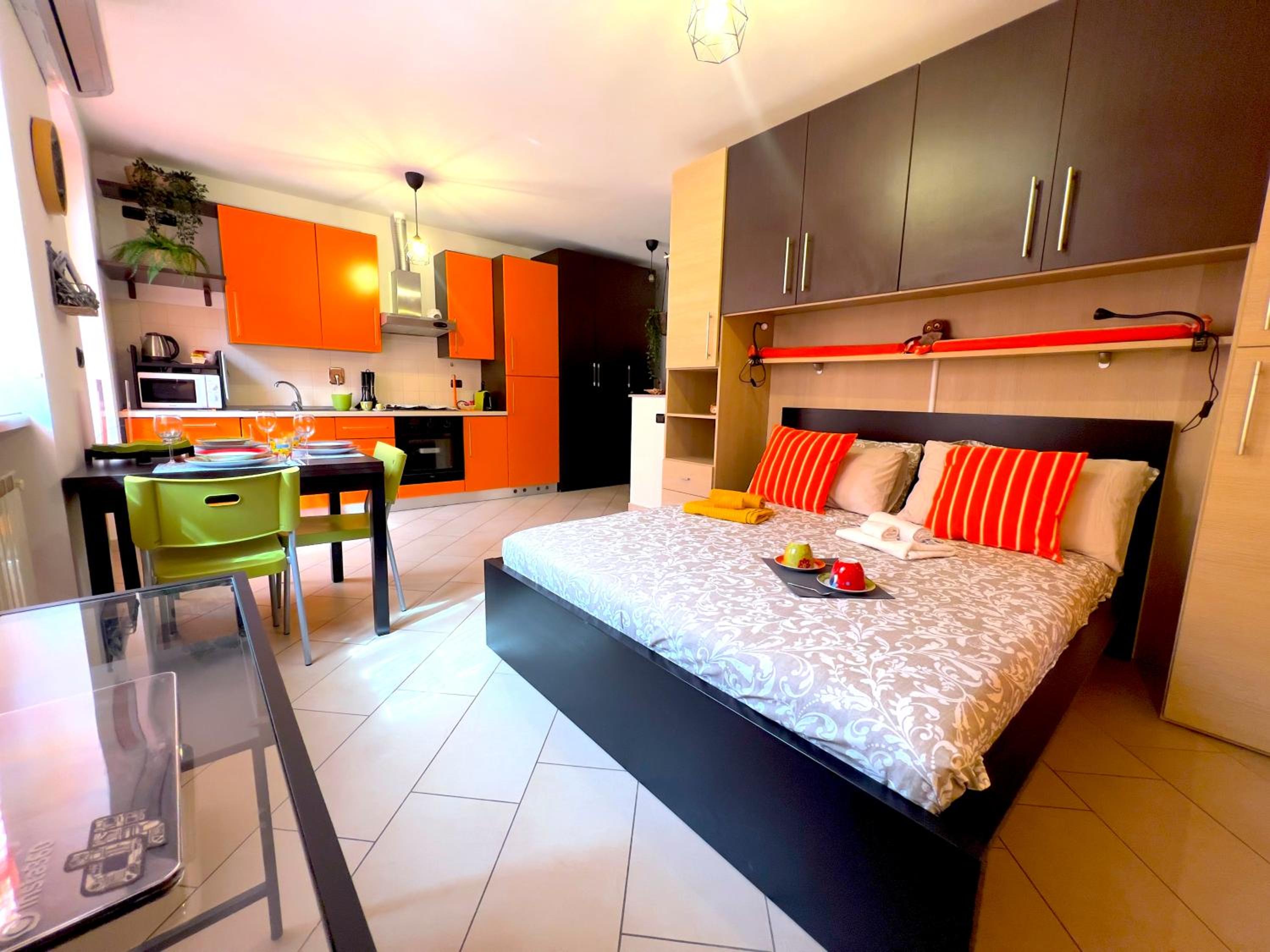 One-Bedroom Apartment