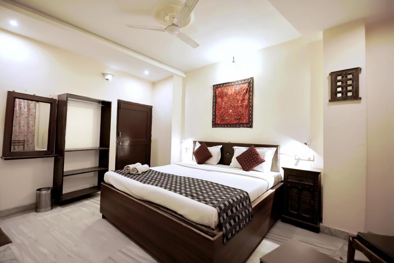 Deluxe Double Room photo 3