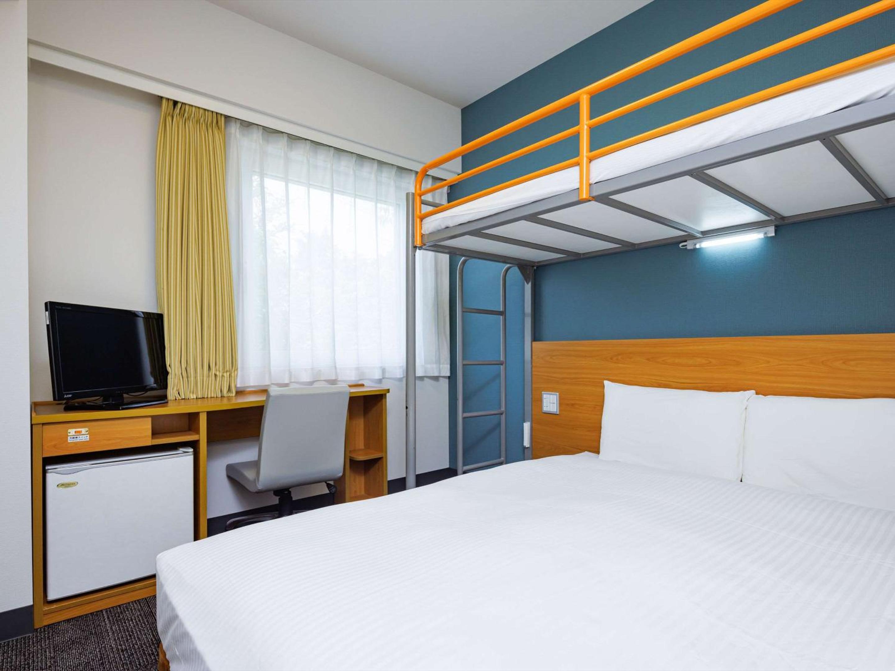Double Room with a Loft Bed - Non Smoking photo 1