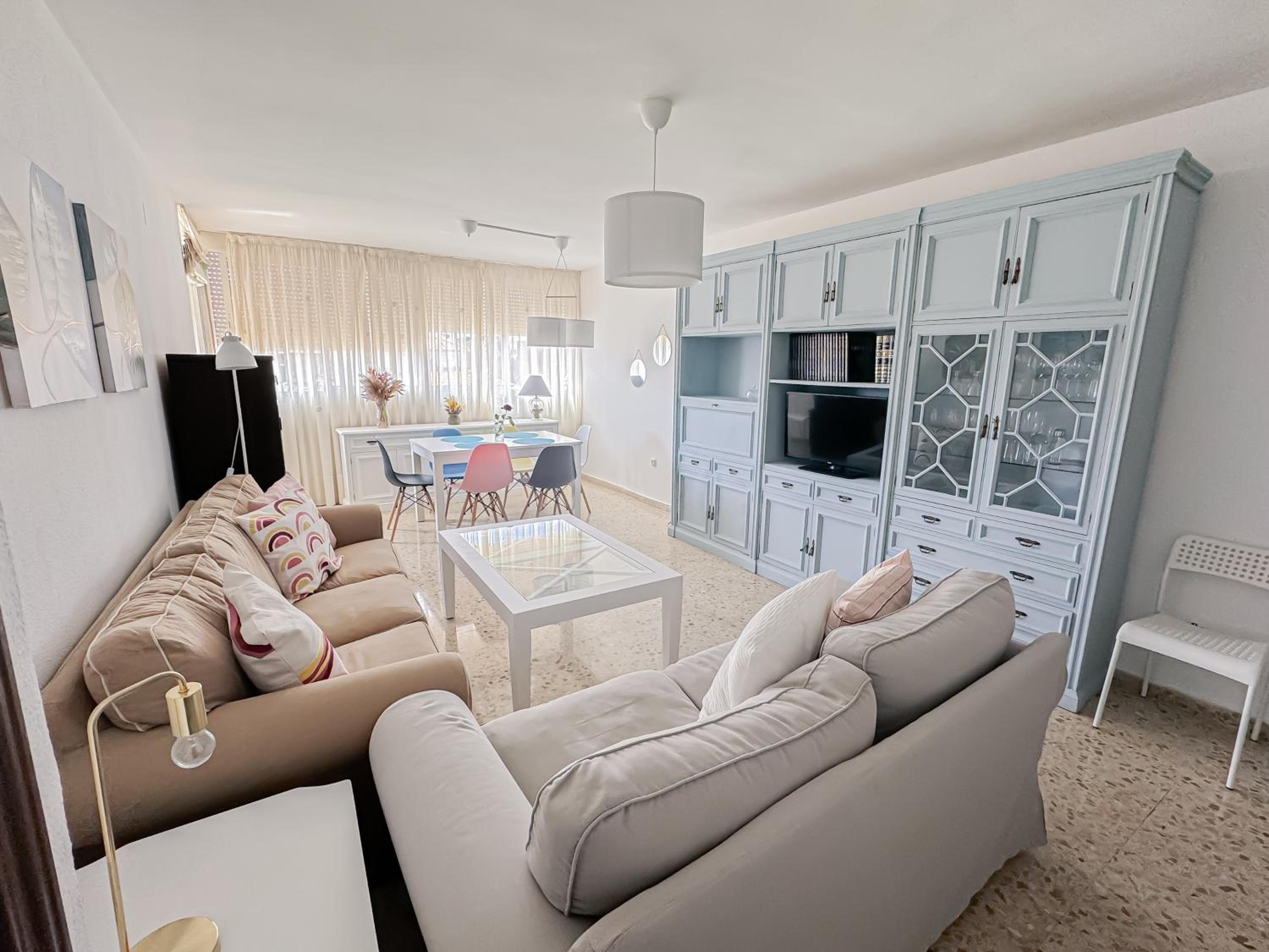 Apartamento con Balcón