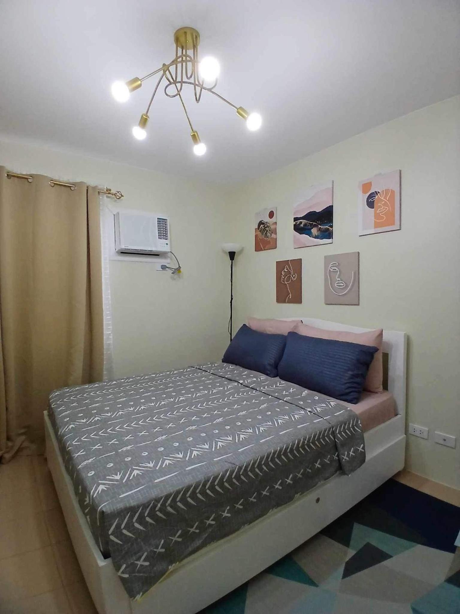 Studio Apartment with Queen Bed photo 1