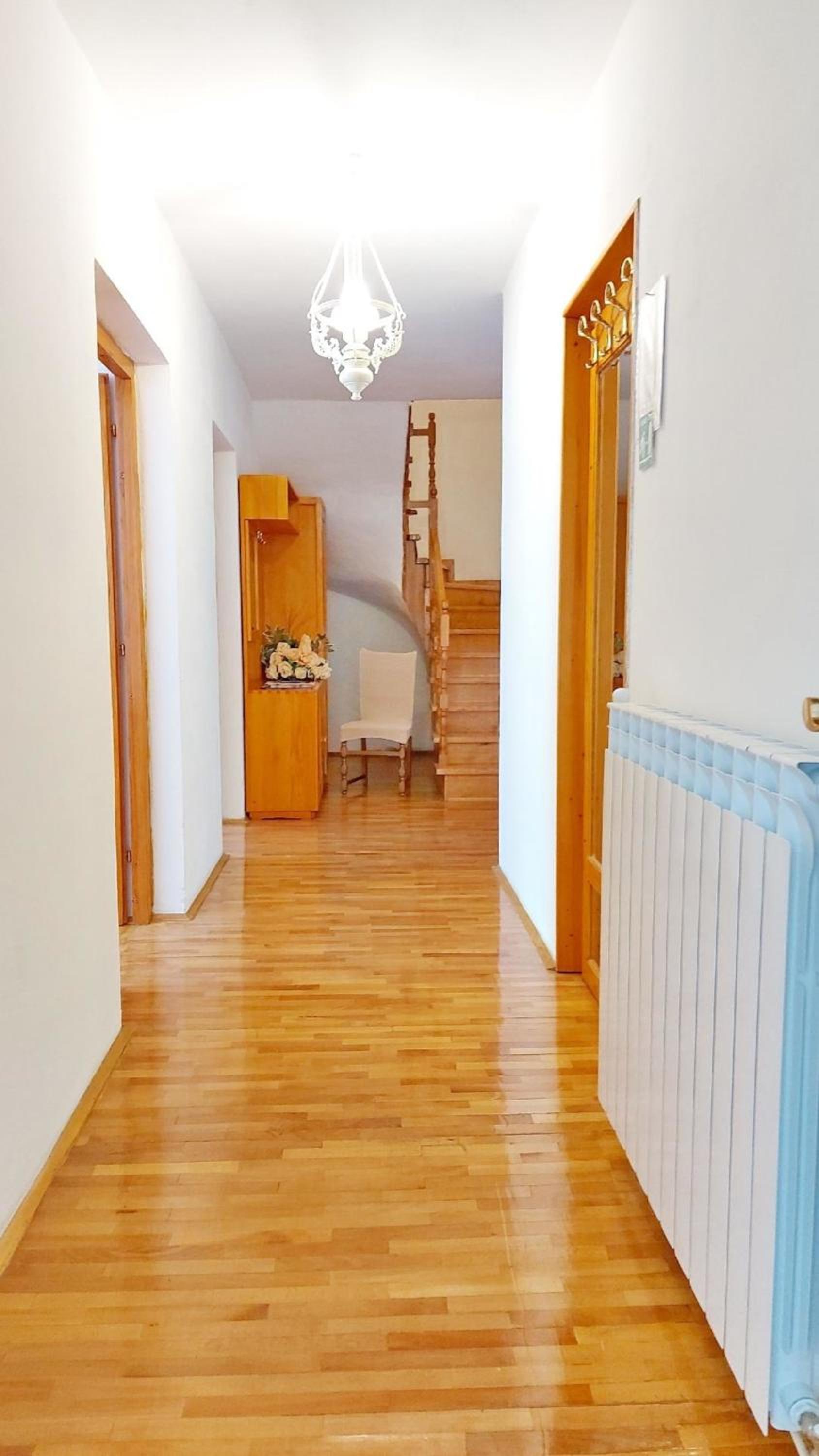 Three-Bedroom Vacation Home 