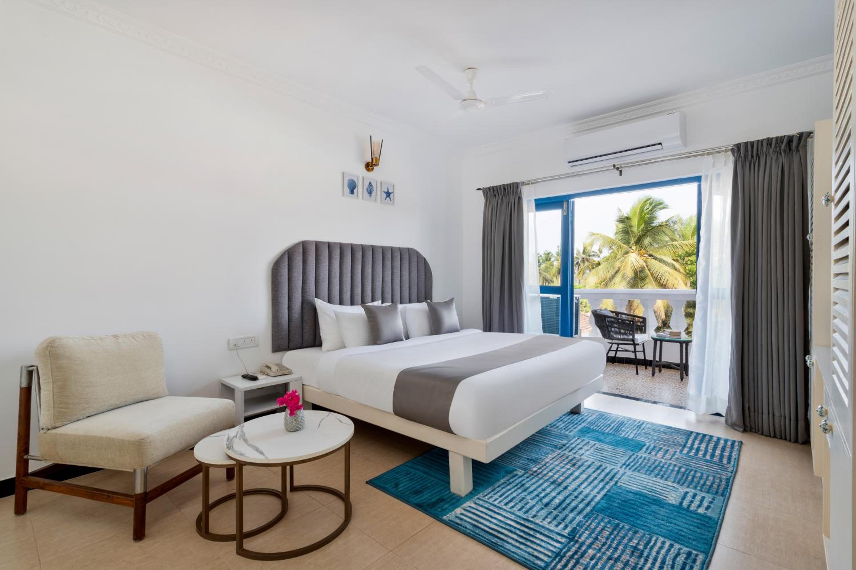 Deluxe Room - 15% Discount on Food & Non-Alcoholic Beverages - Photo 1