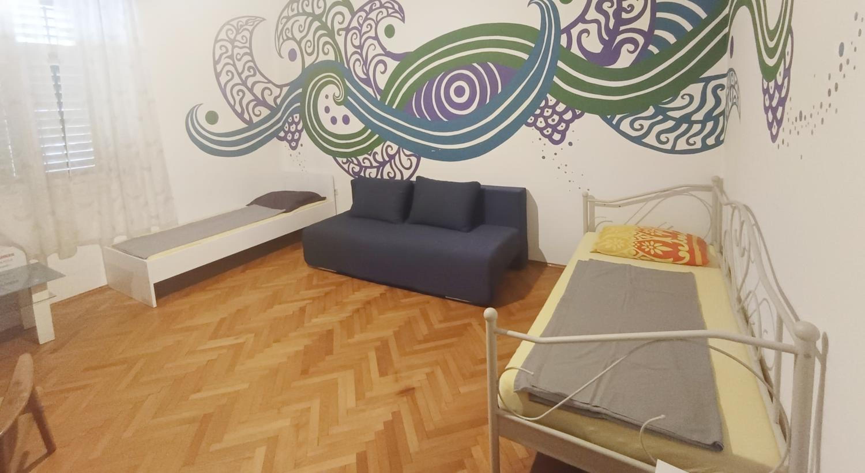 Apartment - Photo 8