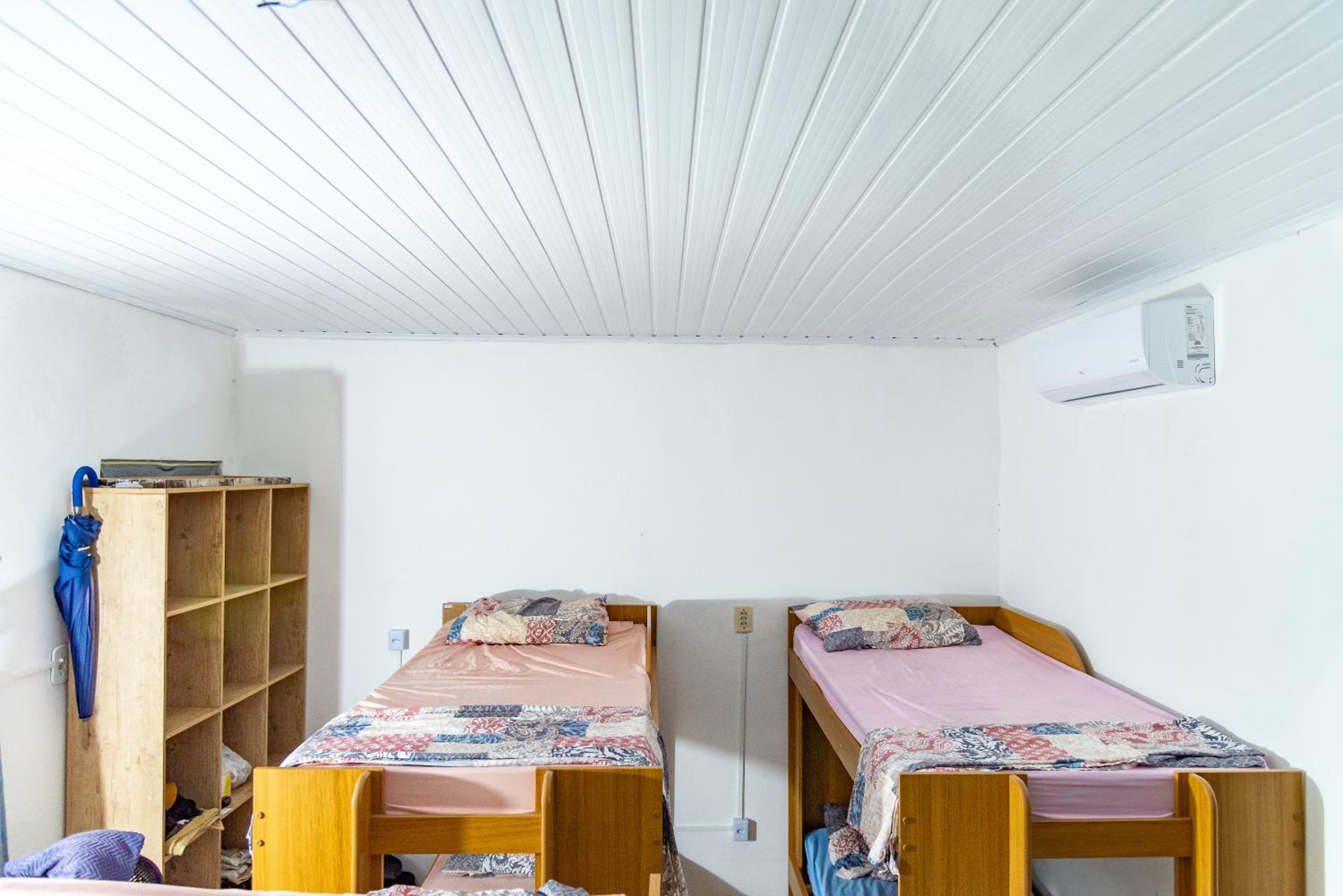 Single Bed in Male Dormitory Room photo 1