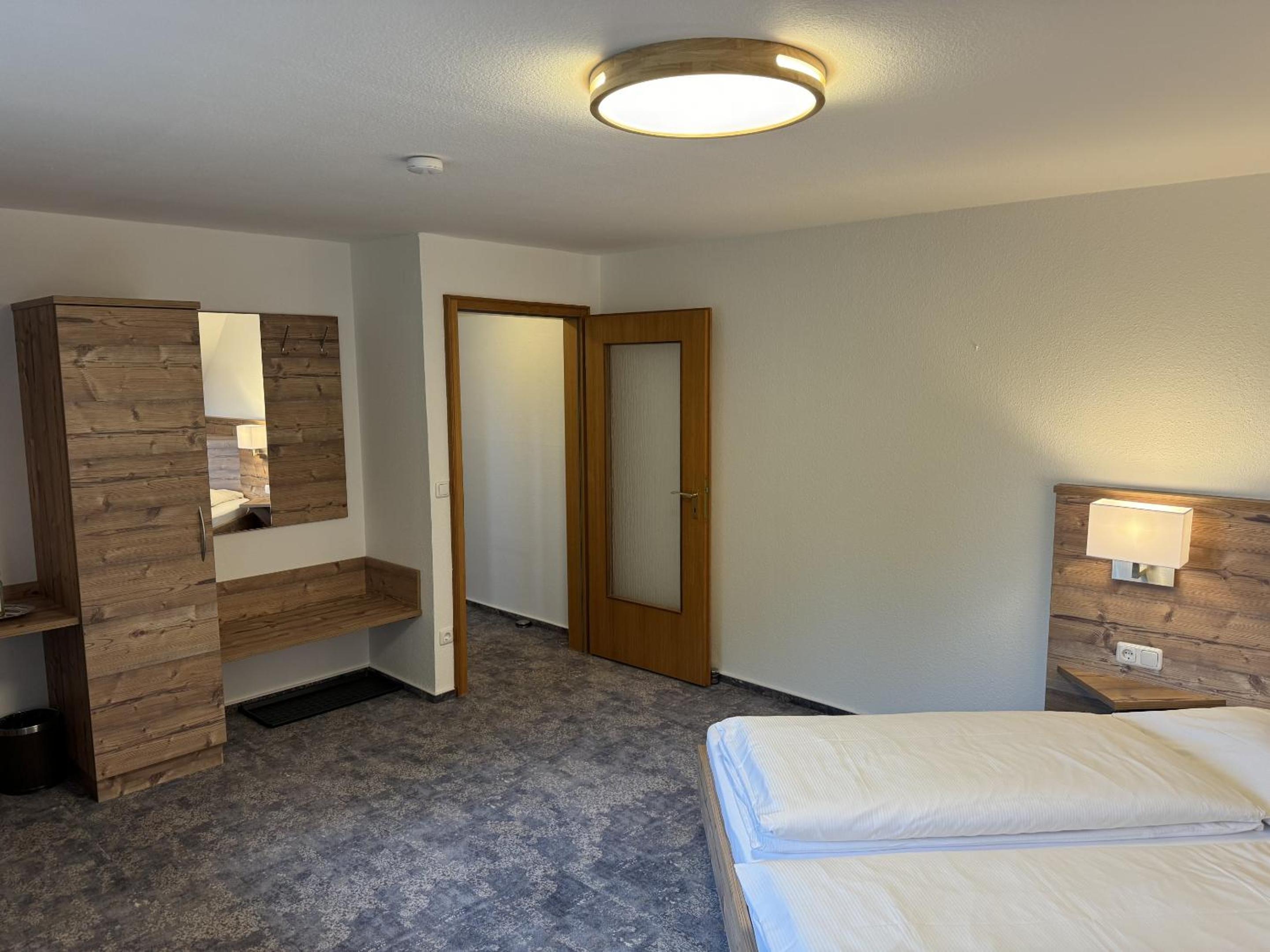 Double Room with Balcony (3 Adults)