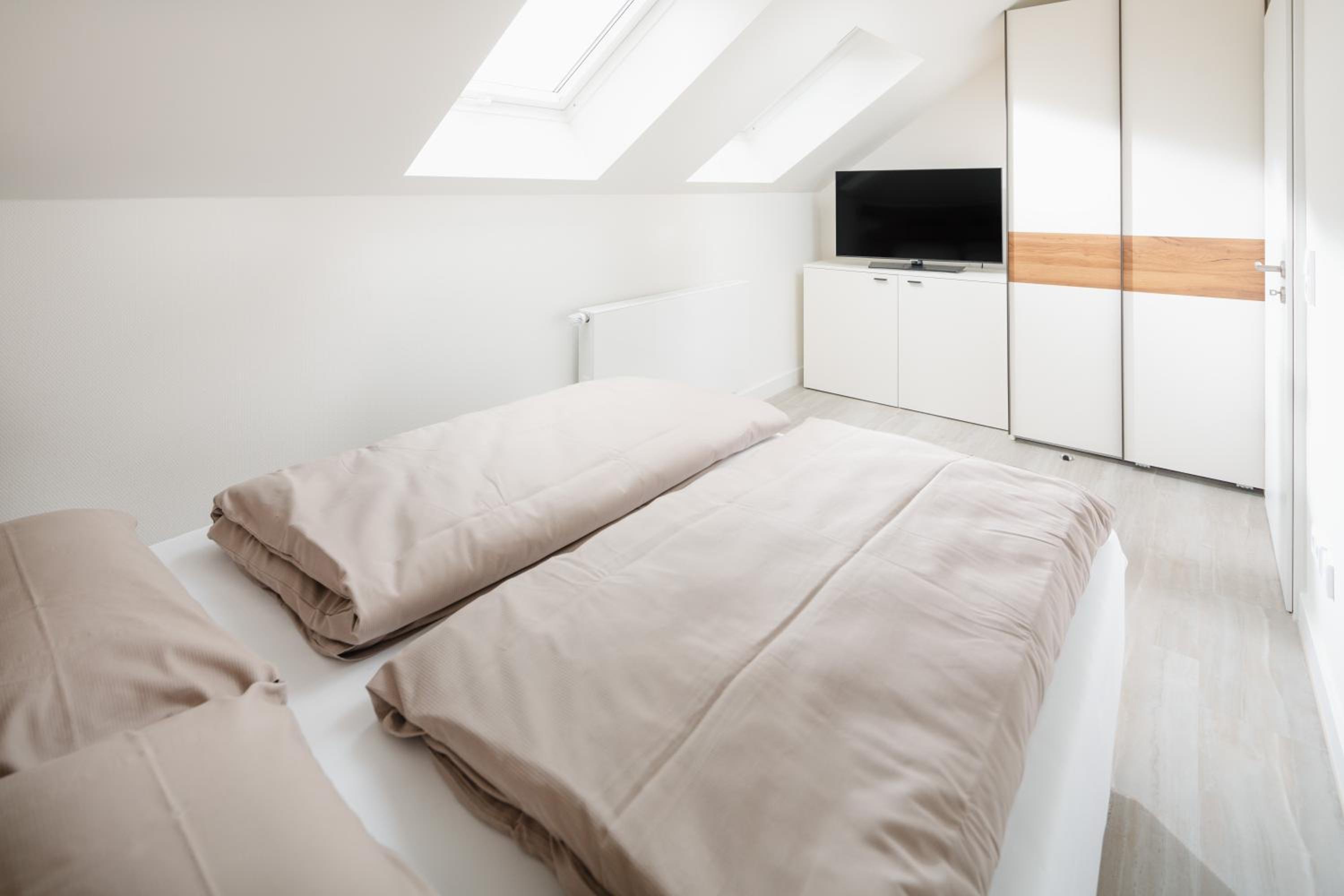Three-Bedroom Apartment with Balcony