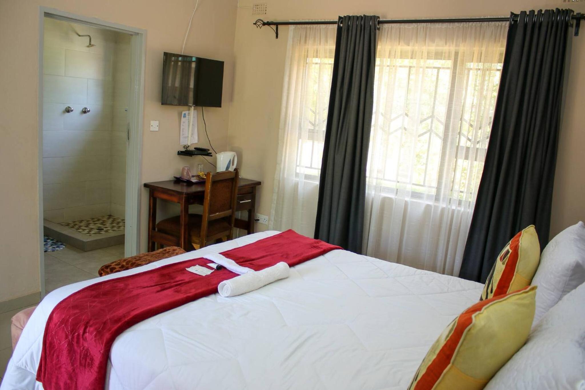 Double or Twin Room photo 1