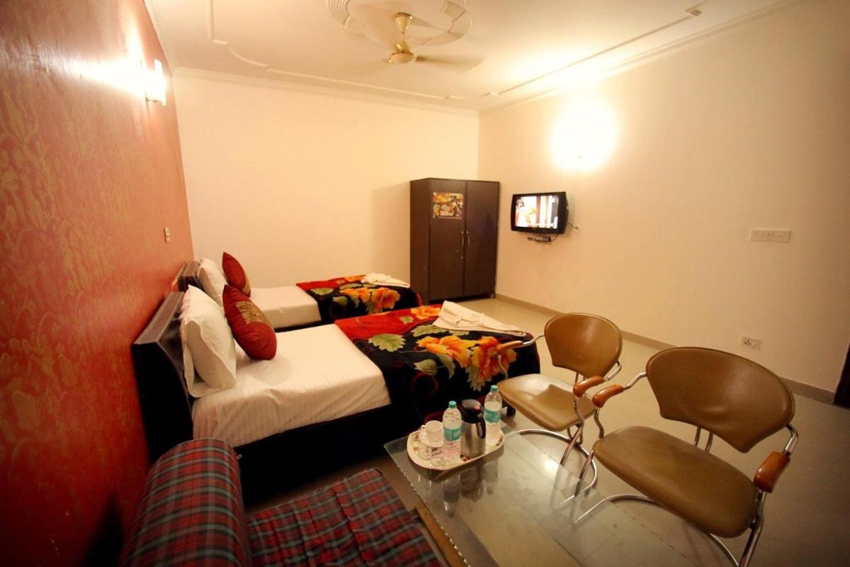Classic Triple Room