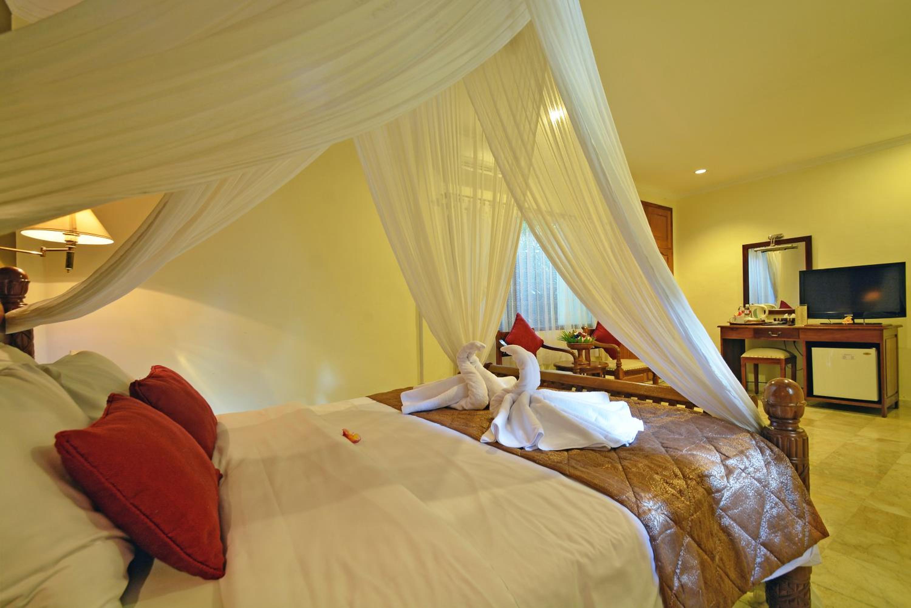 Special Offer Family Package at Two Bedroom Villa - Photo 4