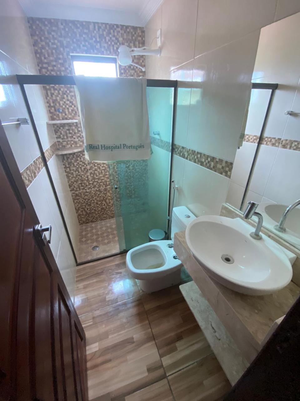 Three-Bedroom Vacation Home  photo 2