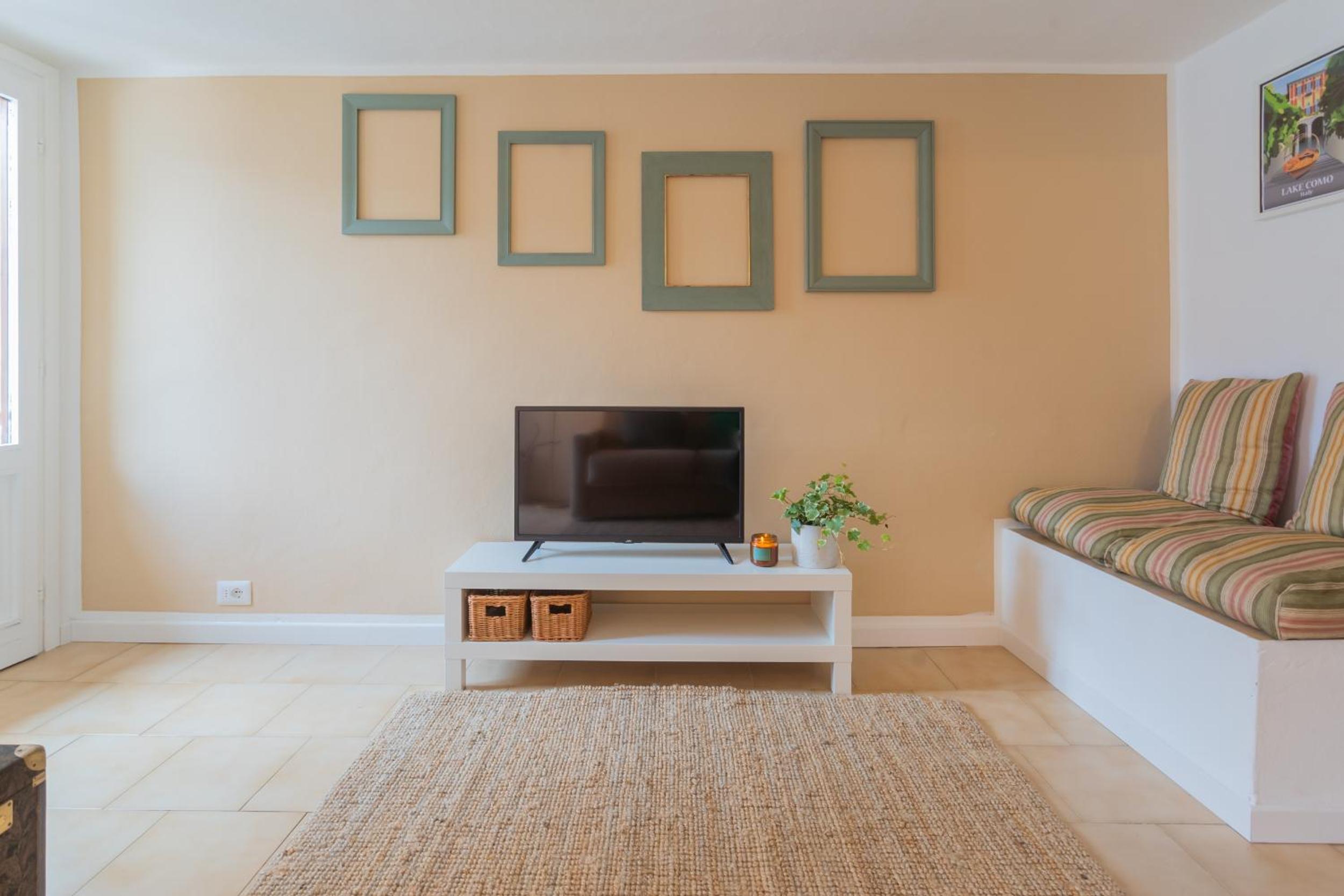Apartment photo 3