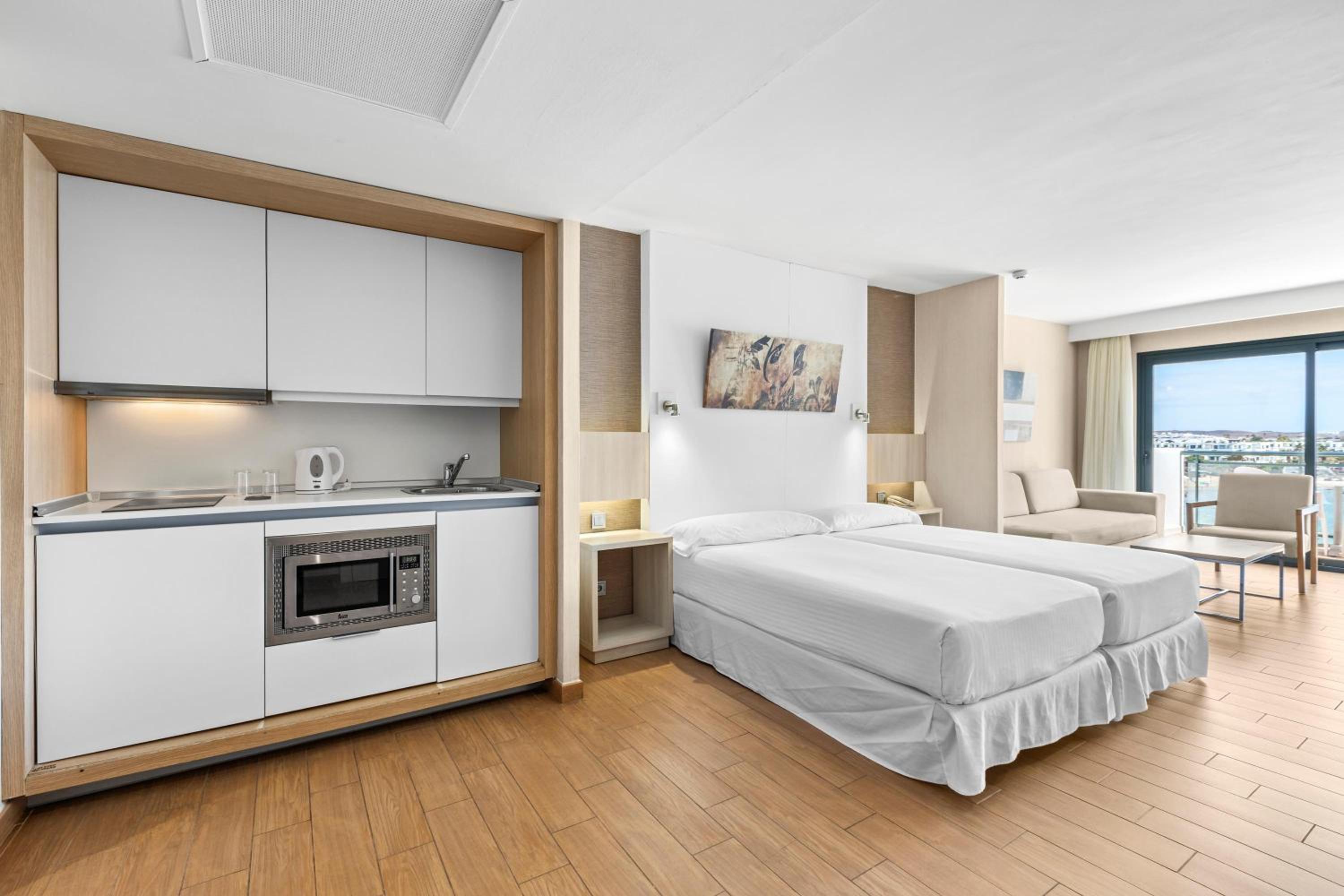 Superior Double Or Twin Room With Sea View