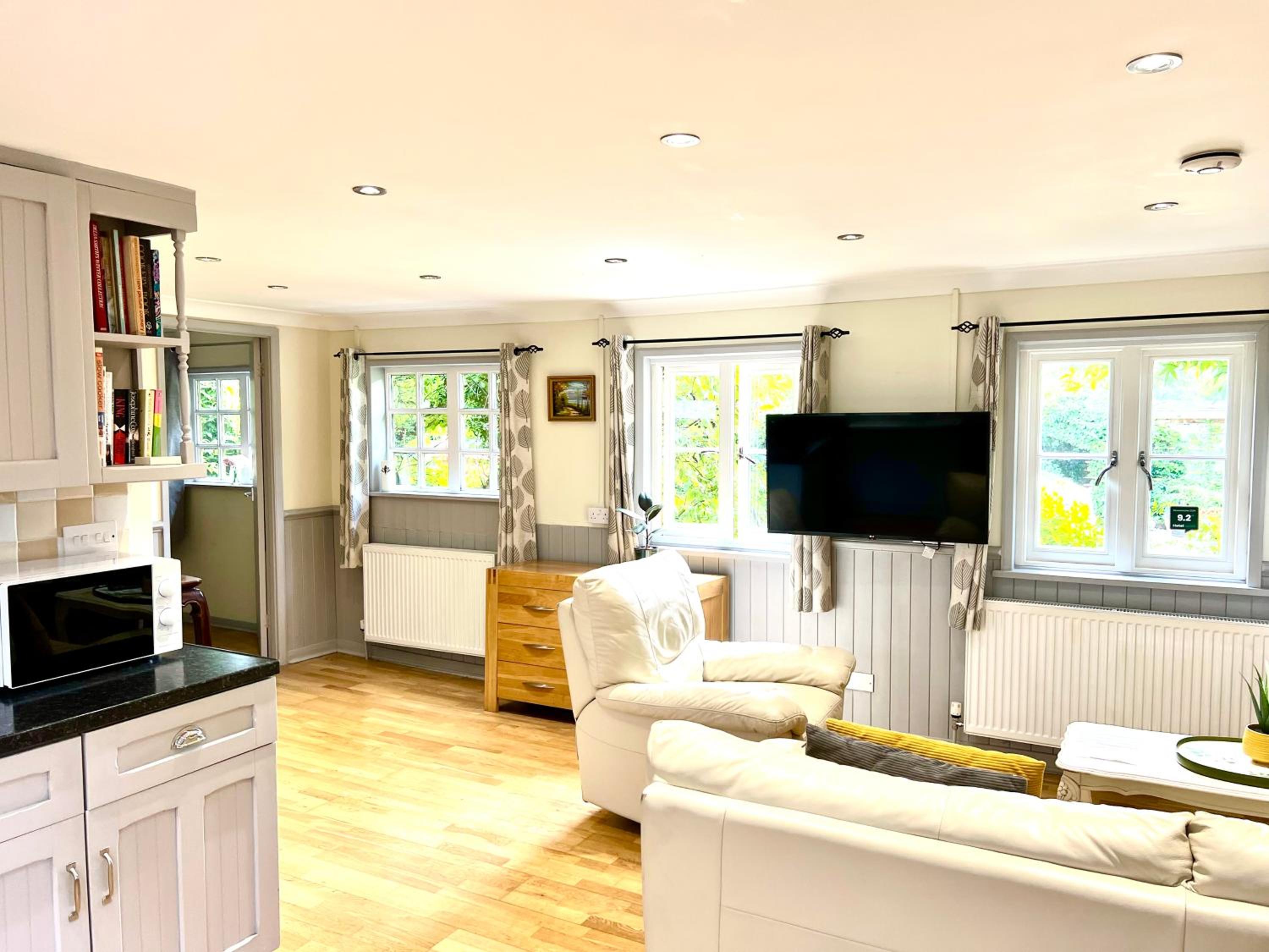 Three-Bedroom House photo 1