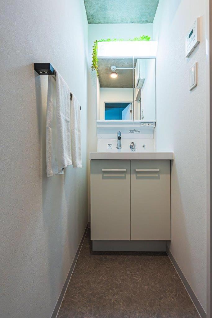 Two-Bedroom Apartment with Balcony