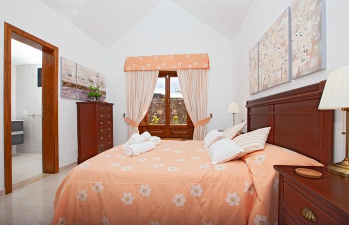 Villa de Tres Habitaciones
