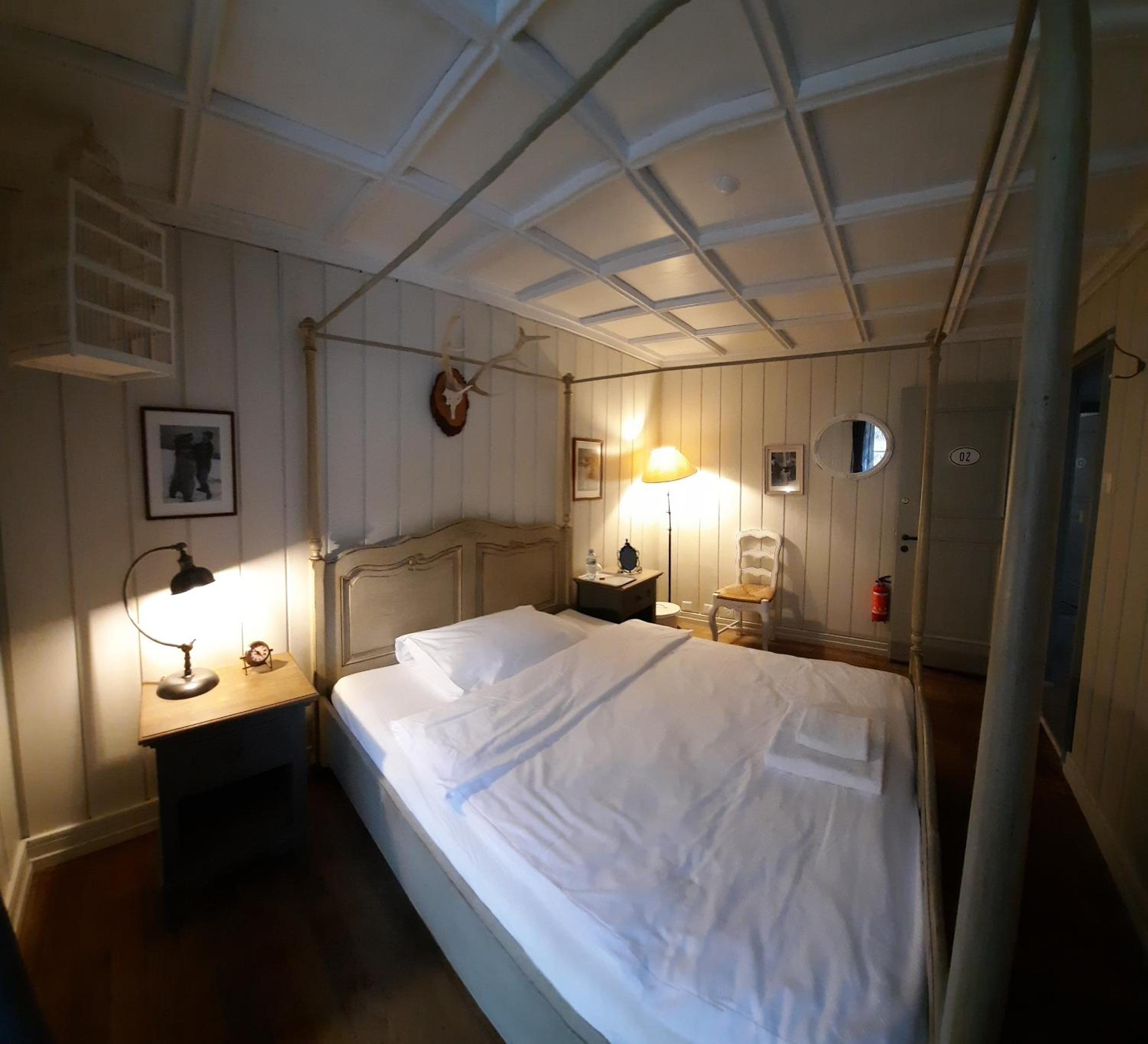 Double or Twin Room with Shared Bathroom