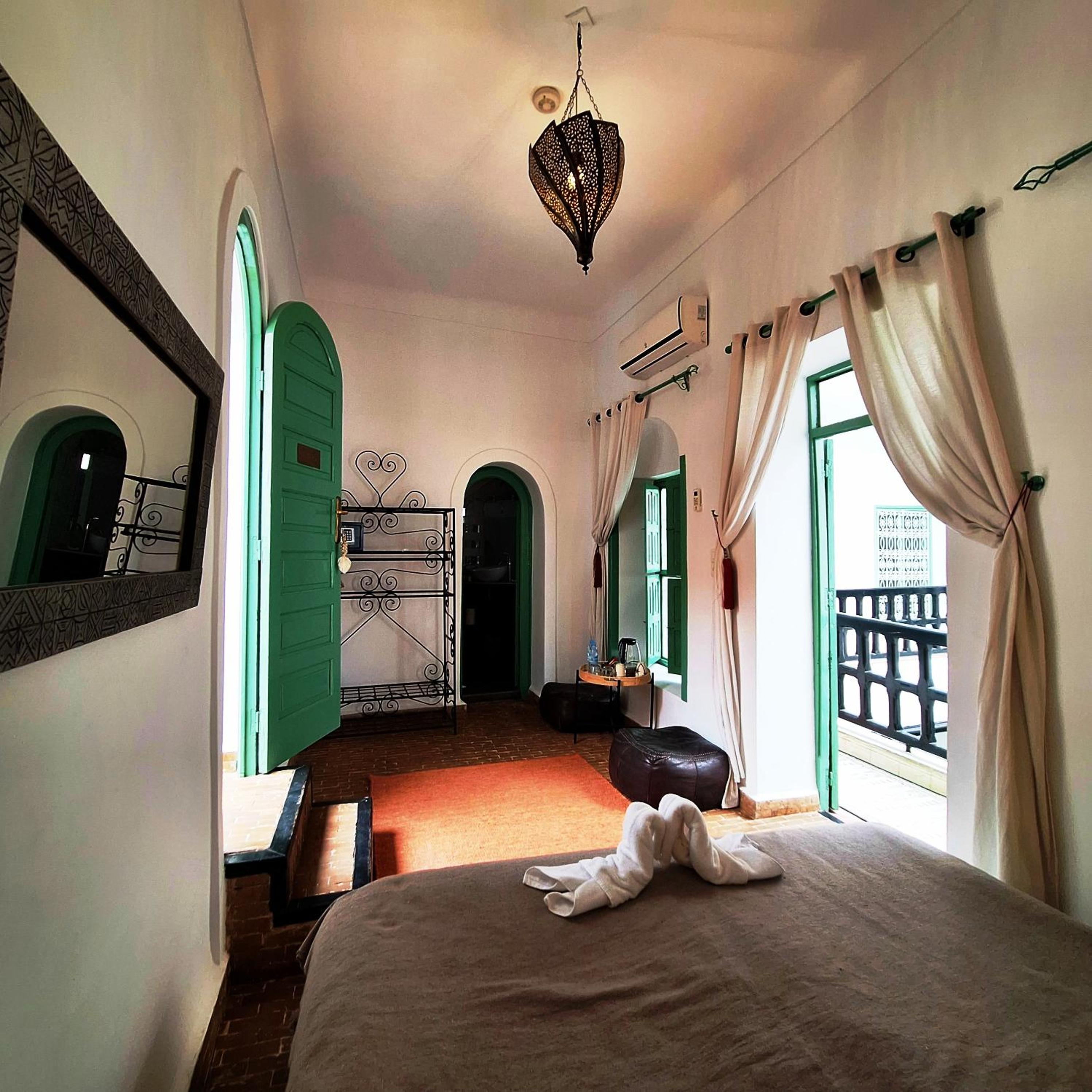 Standard Double Room - Photo 5