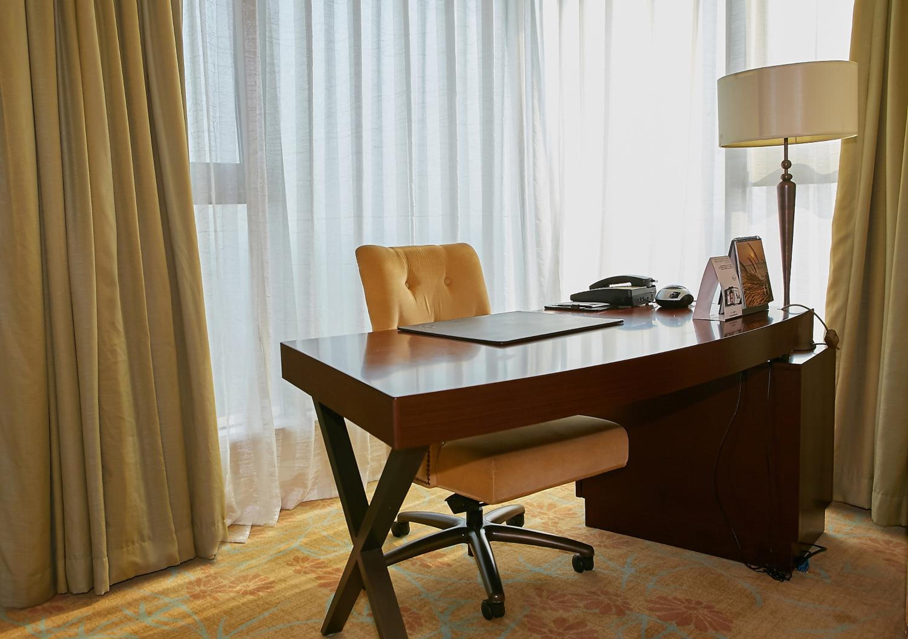 Fairmont Gold Park View King