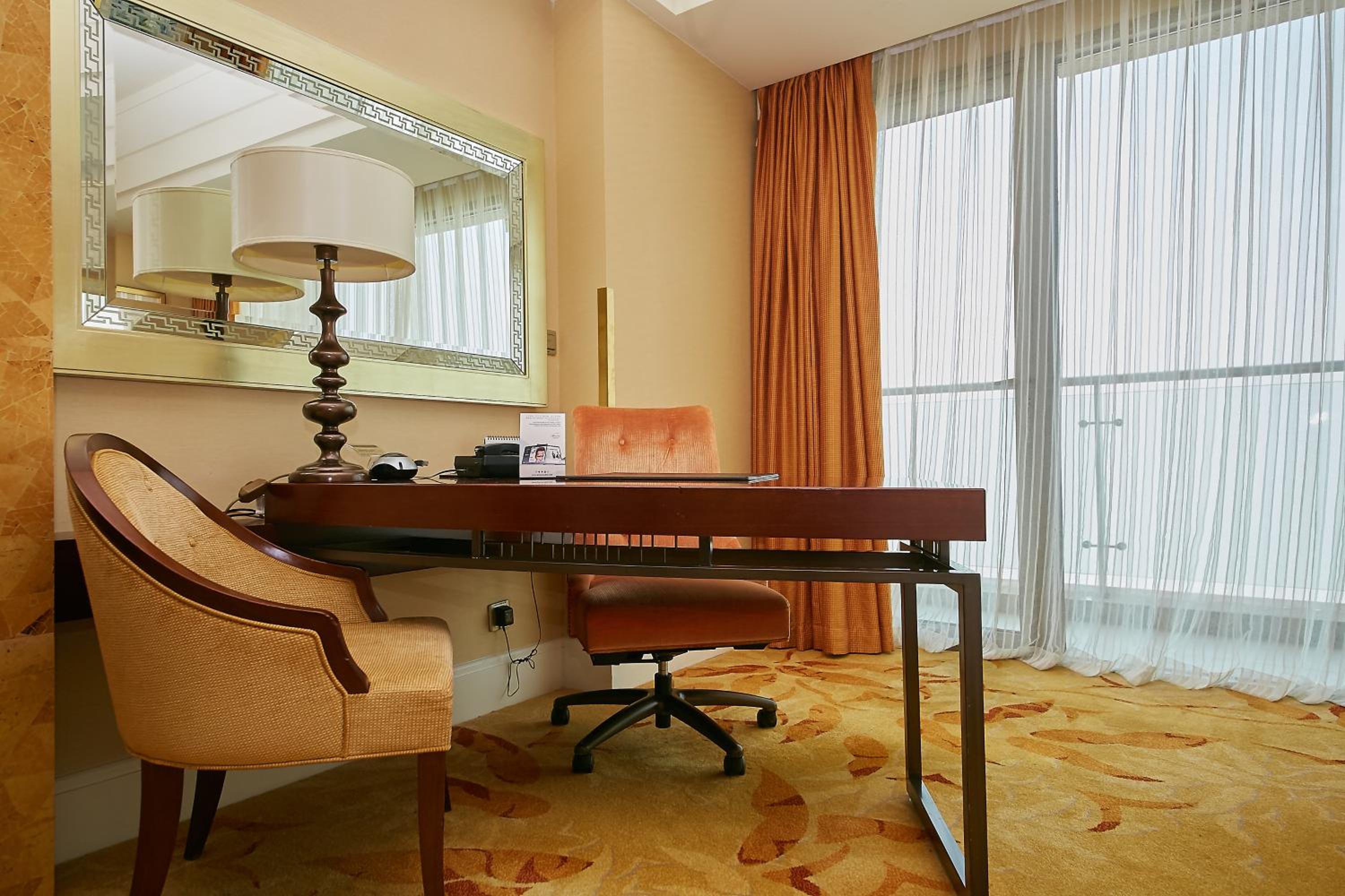 Deluxe Park View Room